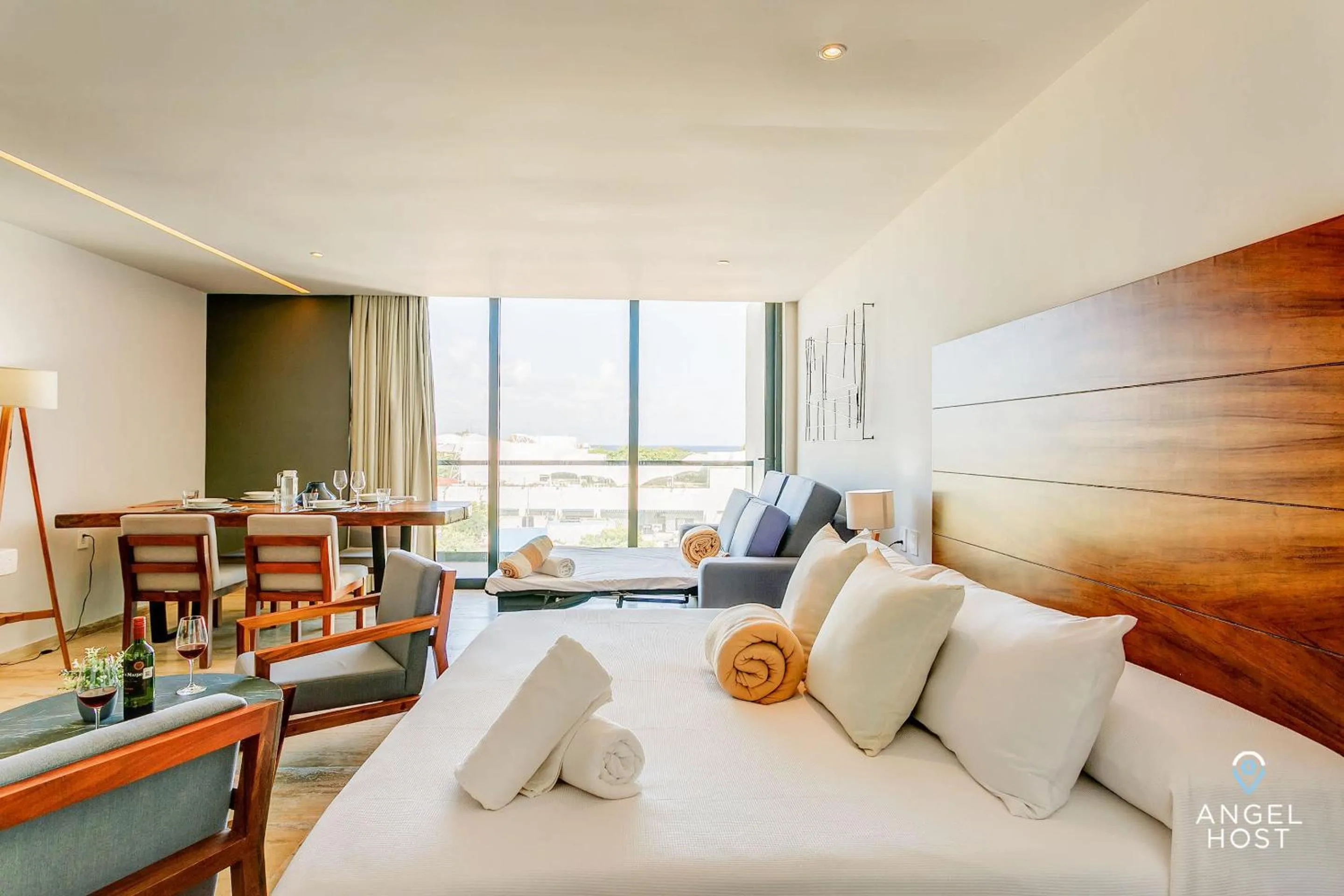 Bed in NEW Downtown Stay with Oceanview Roof Pool and Gym plus Cafe