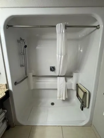 Branson Hillside Hotel