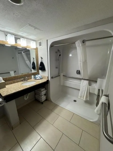 Branson Hillside Hotel