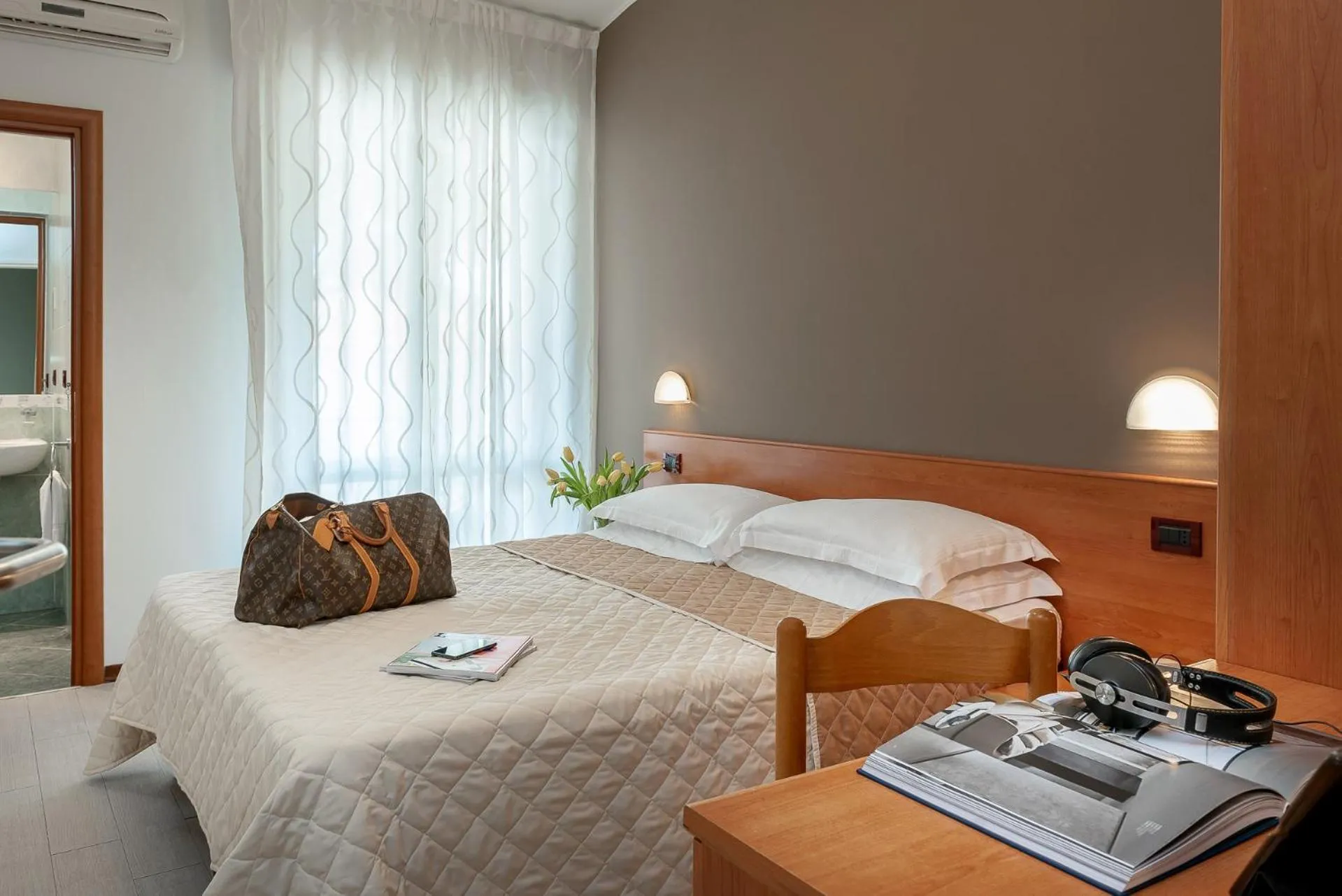 Bed in Hotel Pierre "NUOVA GESTIONE"
