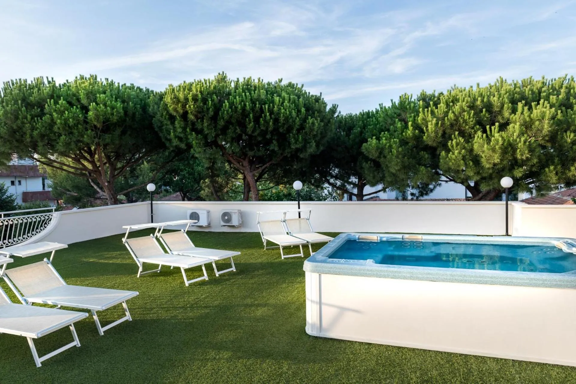 Day in Hotel Pierre "NUOVA GESTIONE"