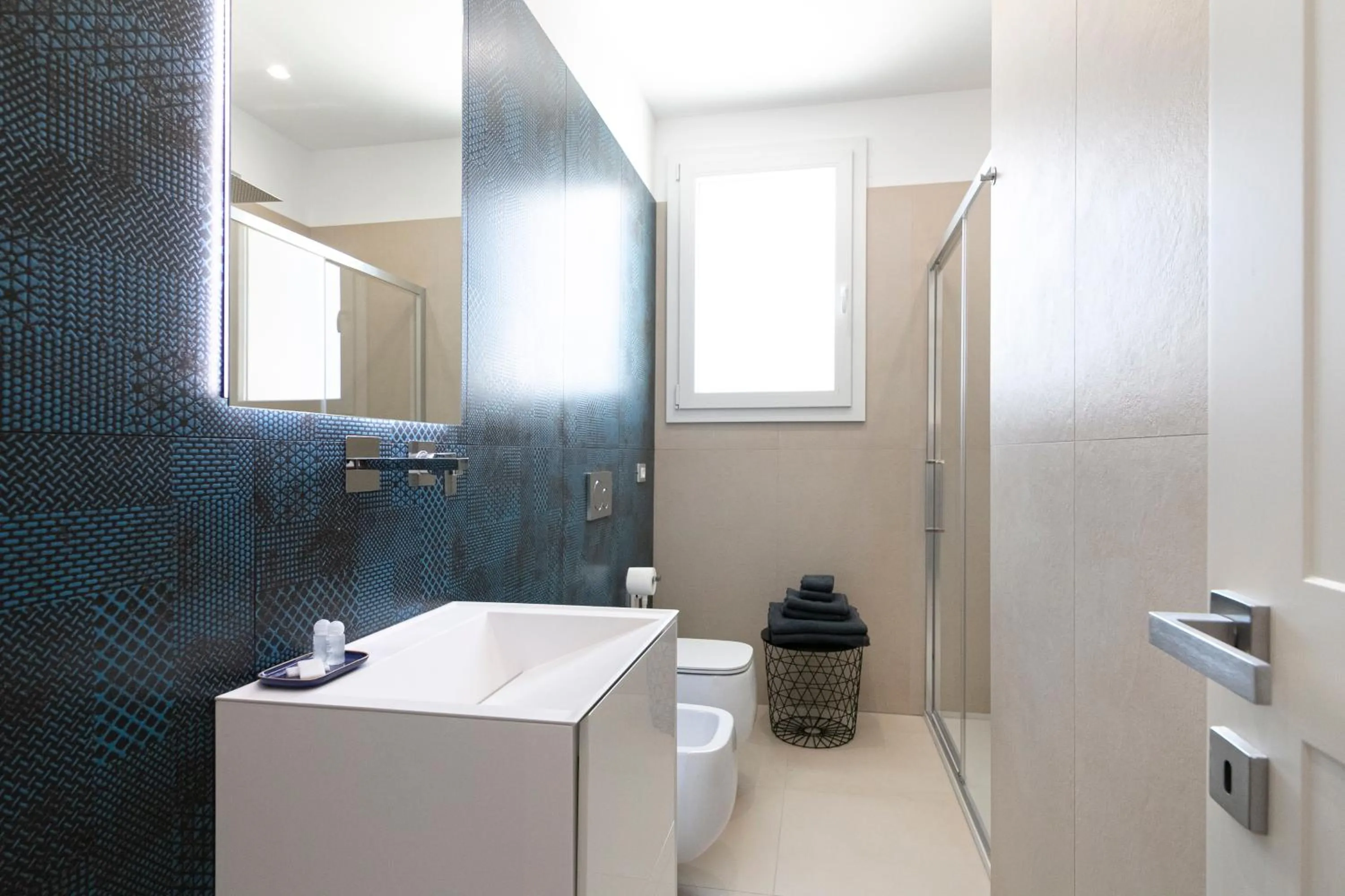 Shower in Stellaris Apartrooms