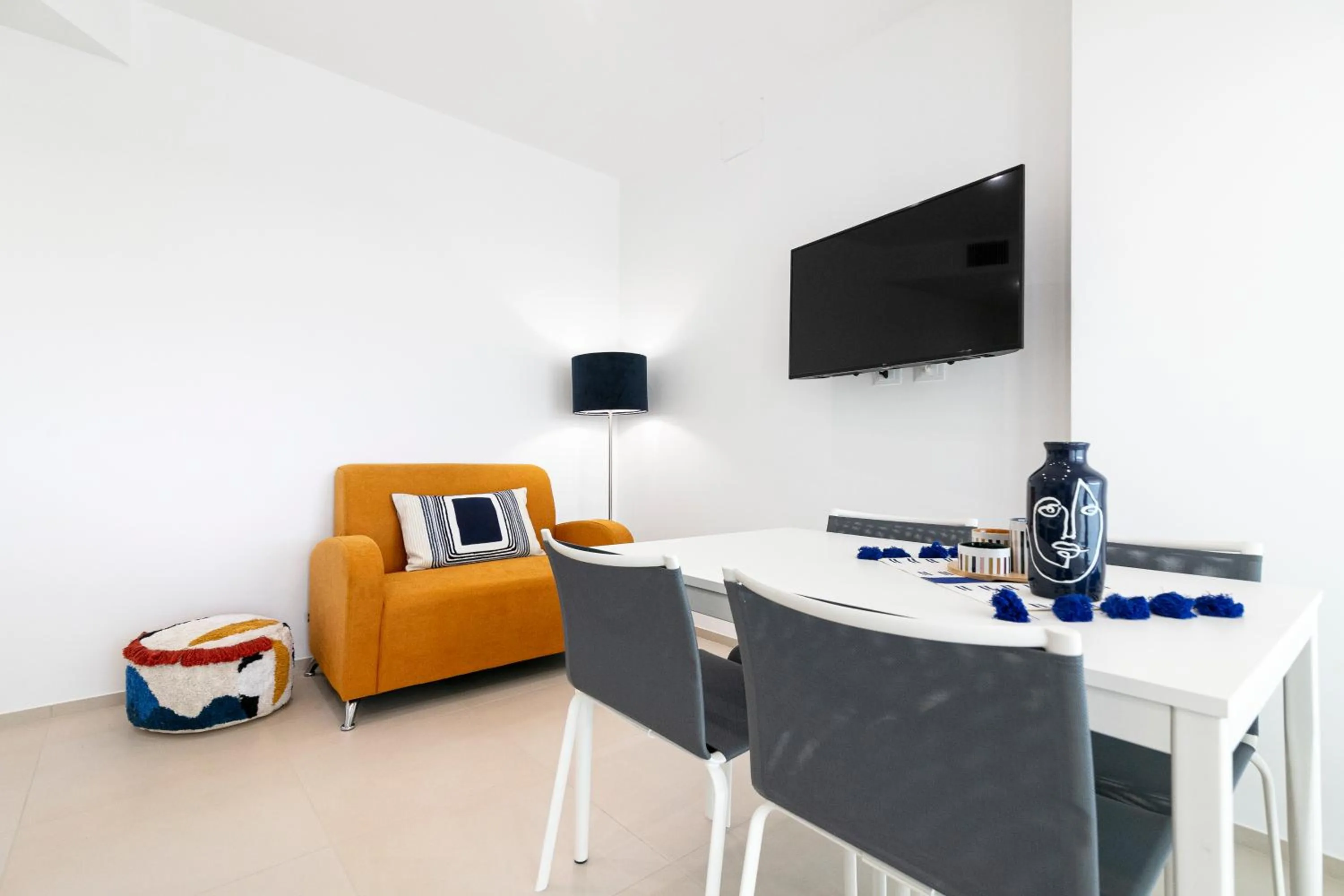 TV and multimedia in Stellaris Apartrooms