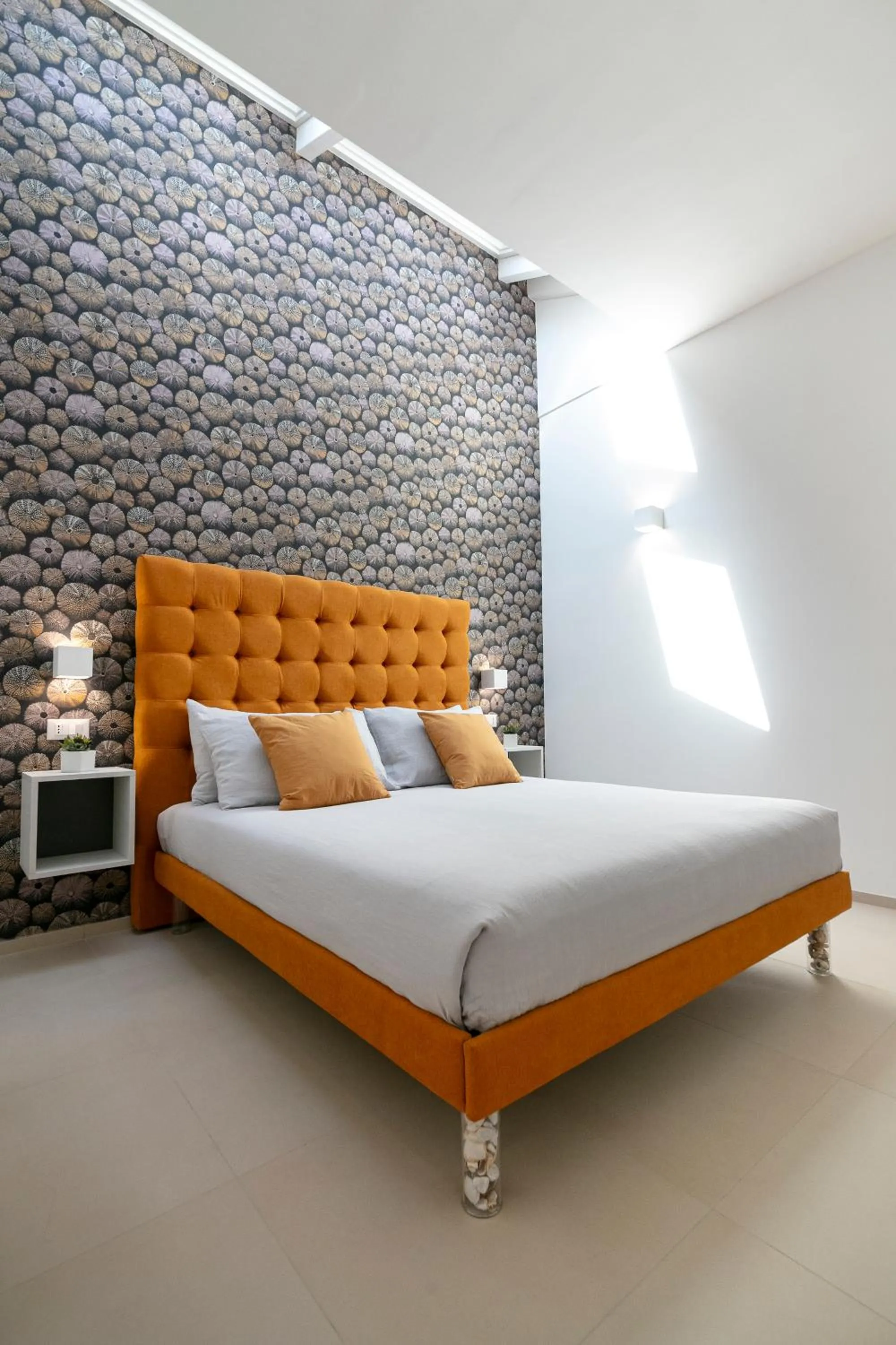 Bed in Stellaris Apartrooms