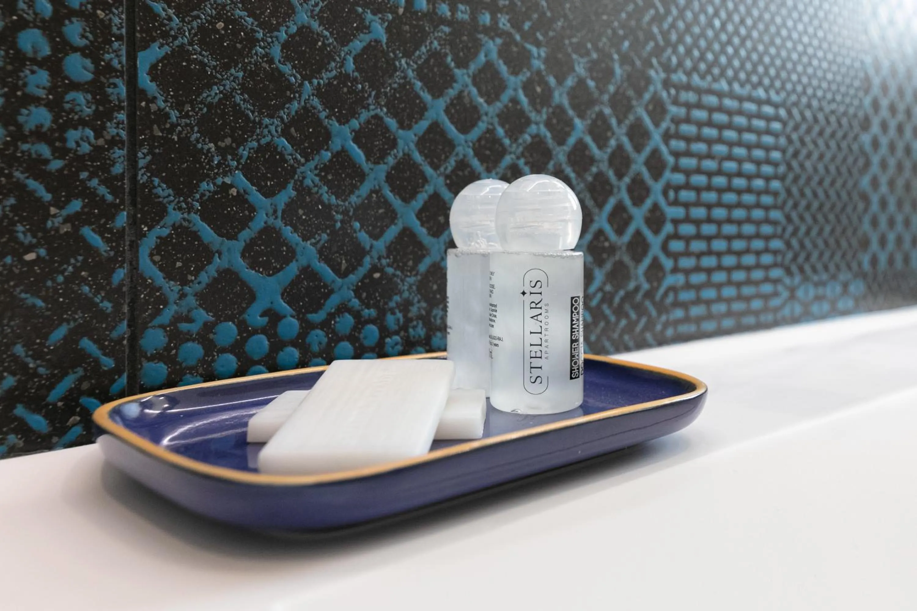 Bathroom in Stellaris Apartrooms