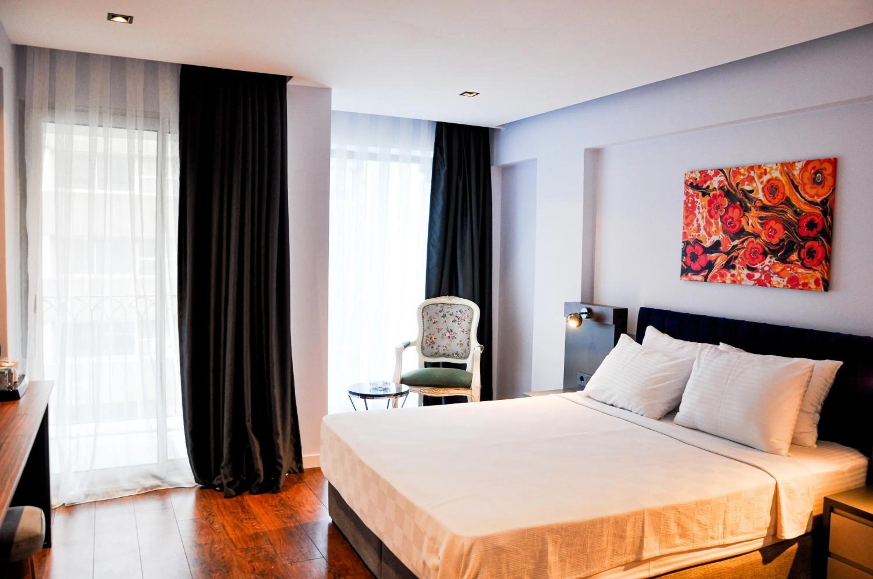 Photo of the whole room, Bed in THE ROYALS HOTEL