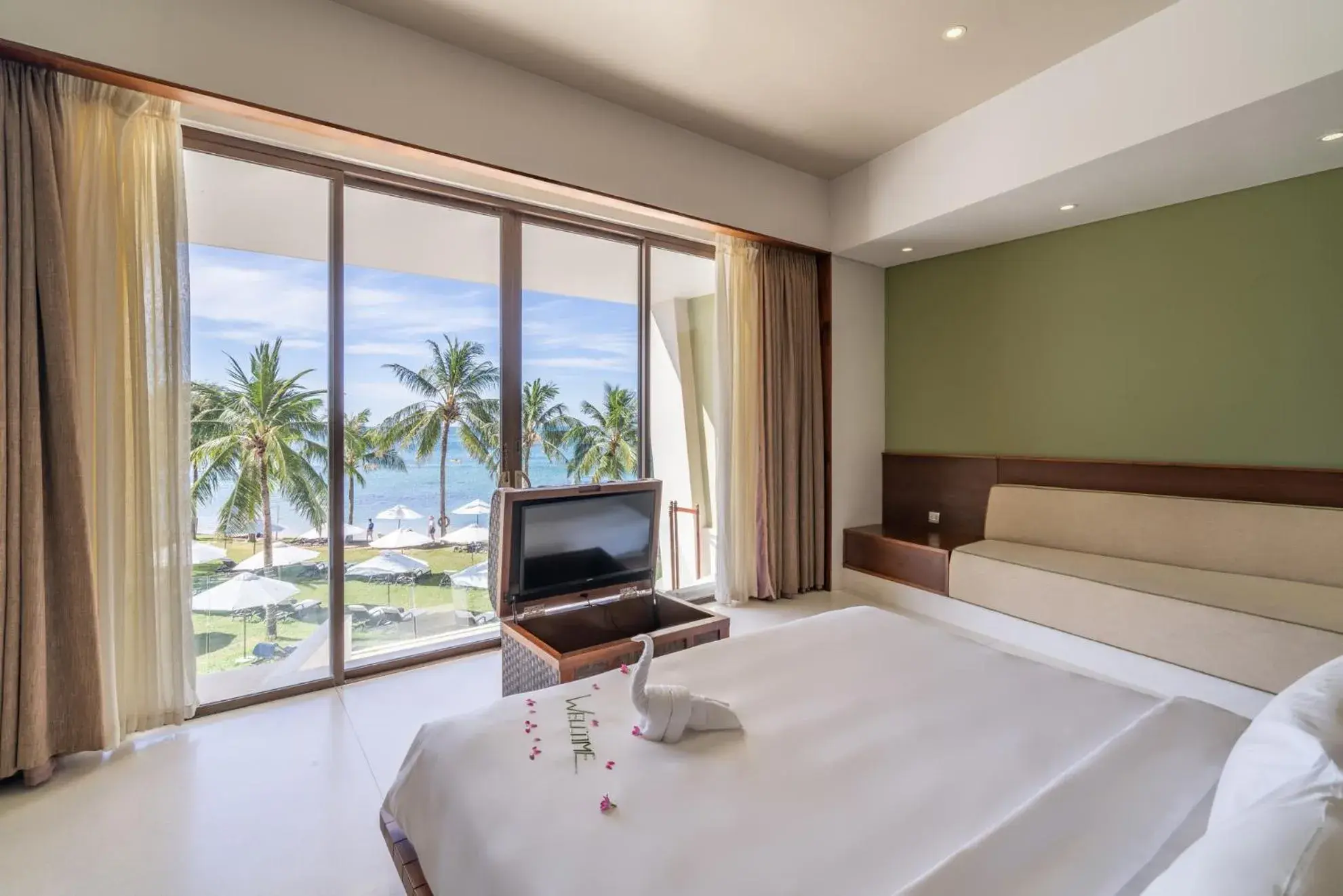 Sea view, Bed in The Shells Resort & Spa Phu Quoc Sea view, Bed in The Shells Resort & Spa Phu Quoc