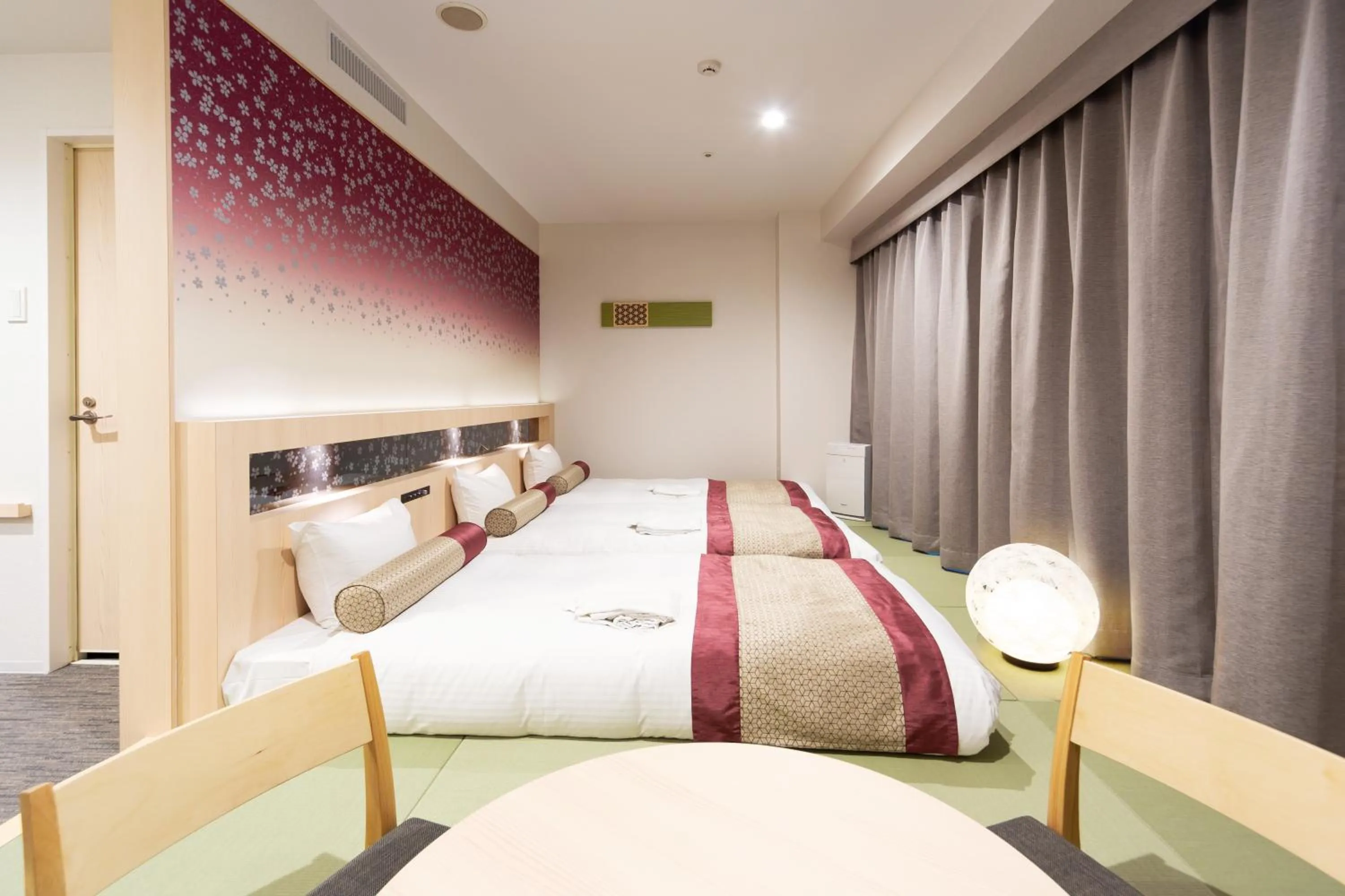 Bed in Hotel Wing International Premium Tokyo Yotsuya