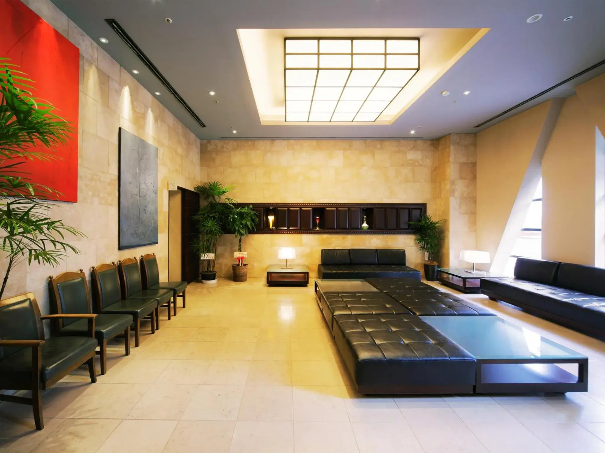 Lobby or reception, Bed in Hotel Wing International Premium Tokyo Yotsuya Lobby or reception, Bed in Hotel Wing International Premium Tokyo Yotsuya