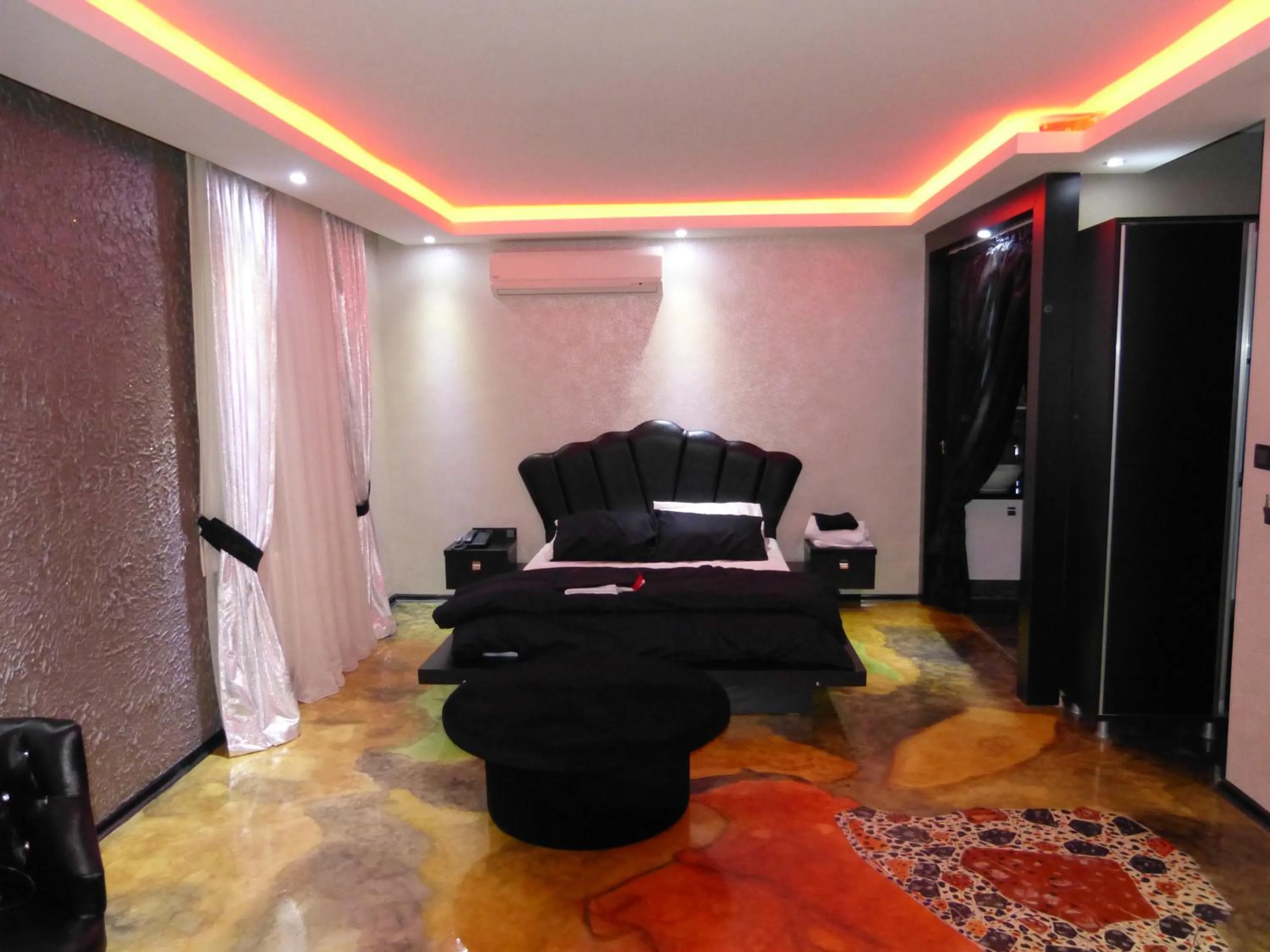 Bed in Ag Şişli Hotel