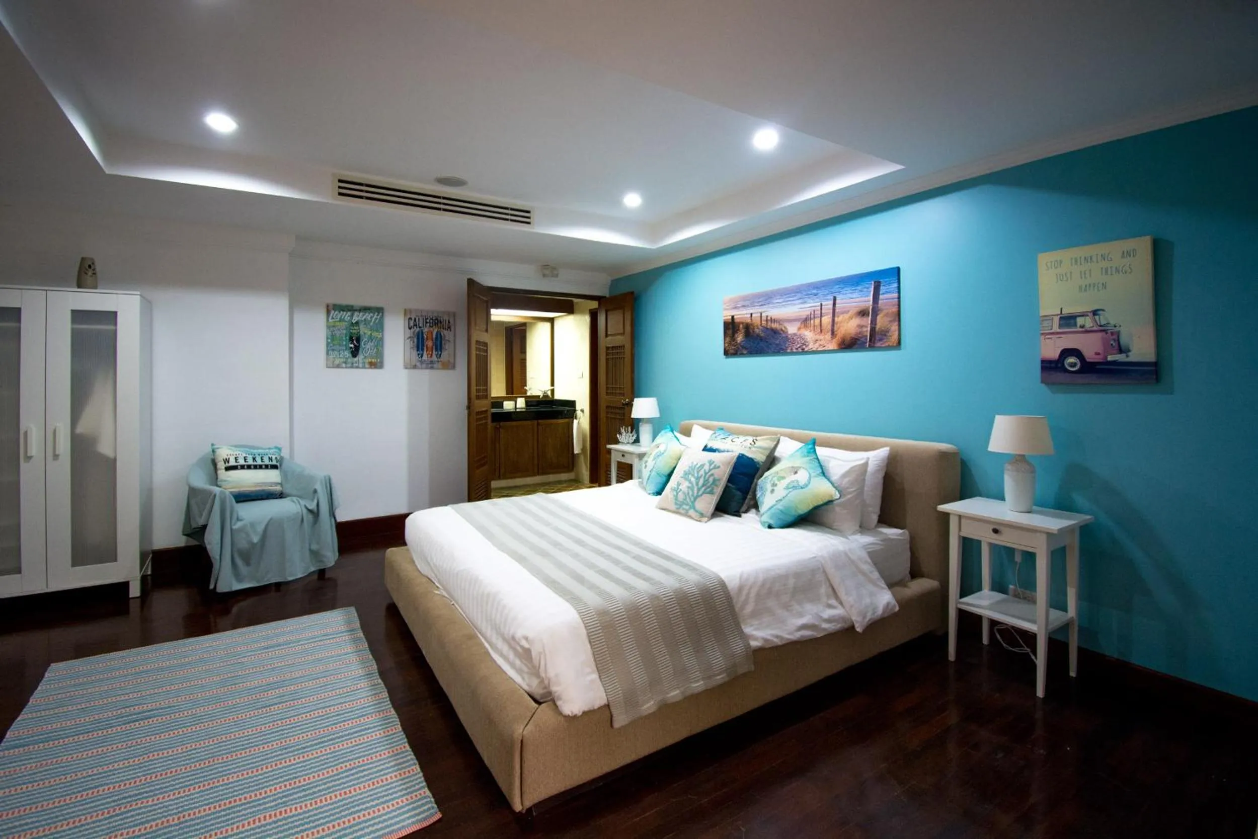 Bedroom, Bed in Villa Oriole