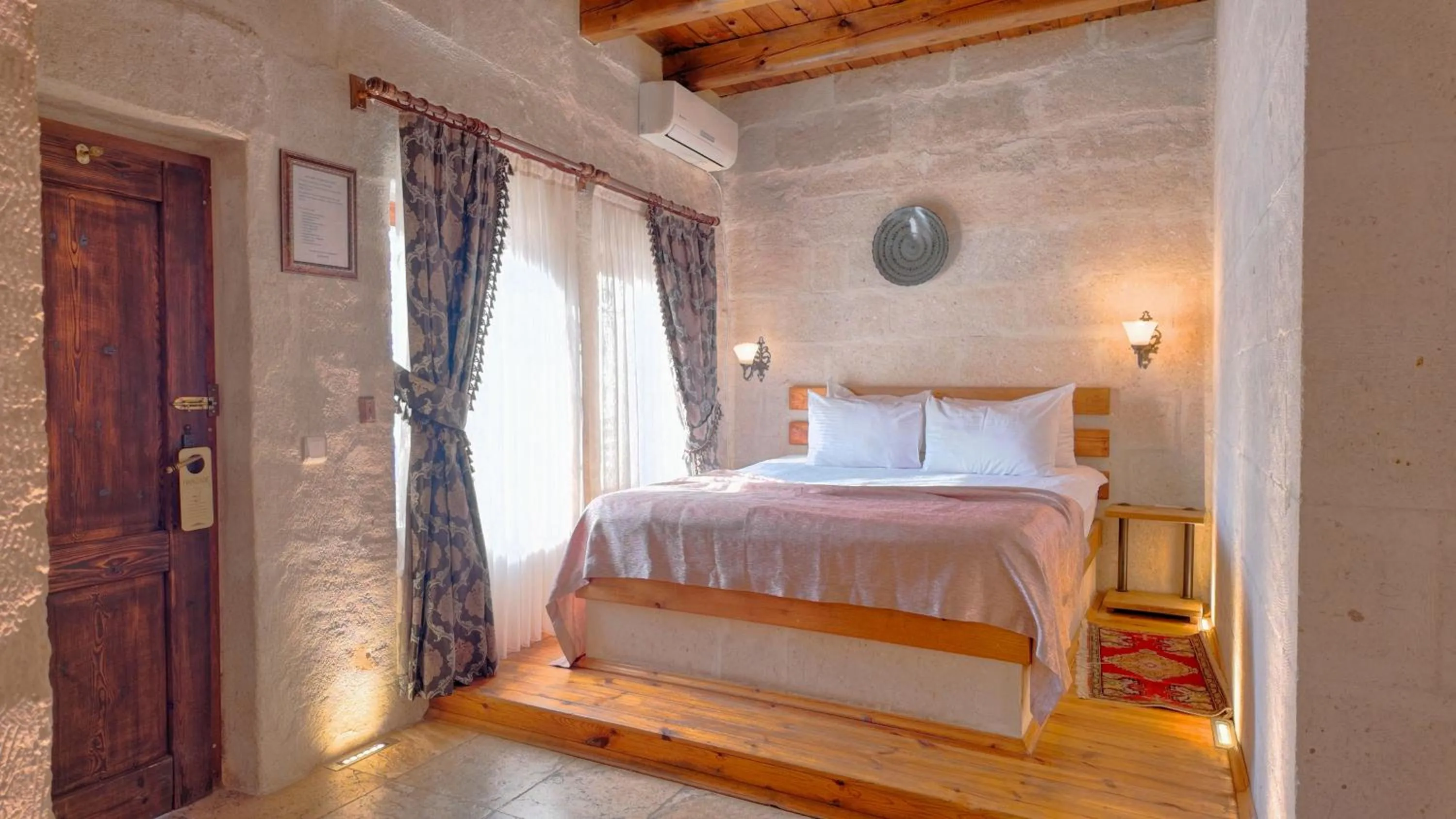 Bed in Hanzade Cappadocia