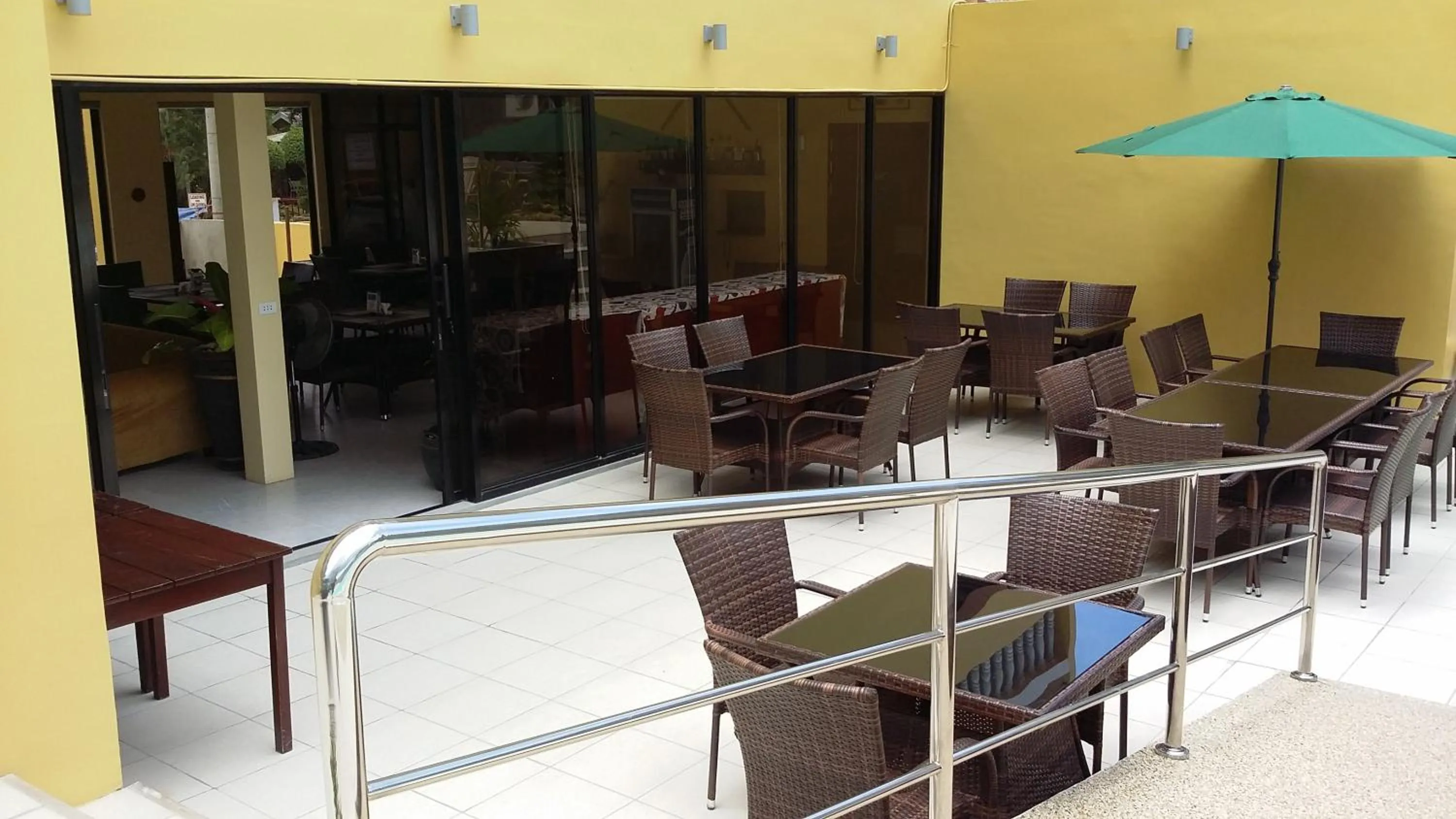 Cherrys @ Home Too Inland Resort