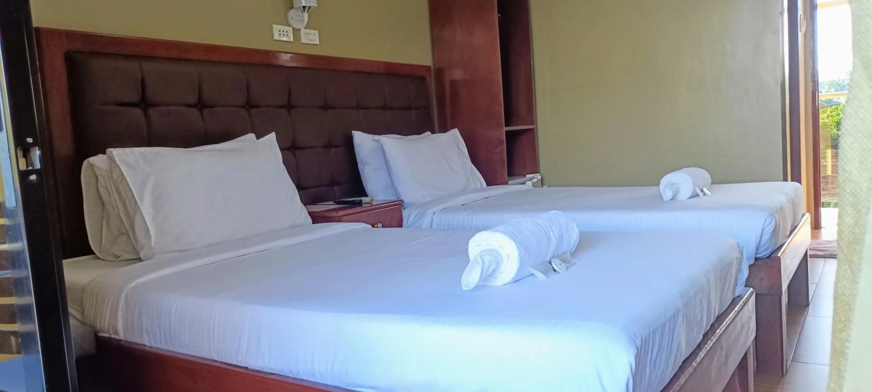 Bed in Cherrys @ Home Too Inland Resort