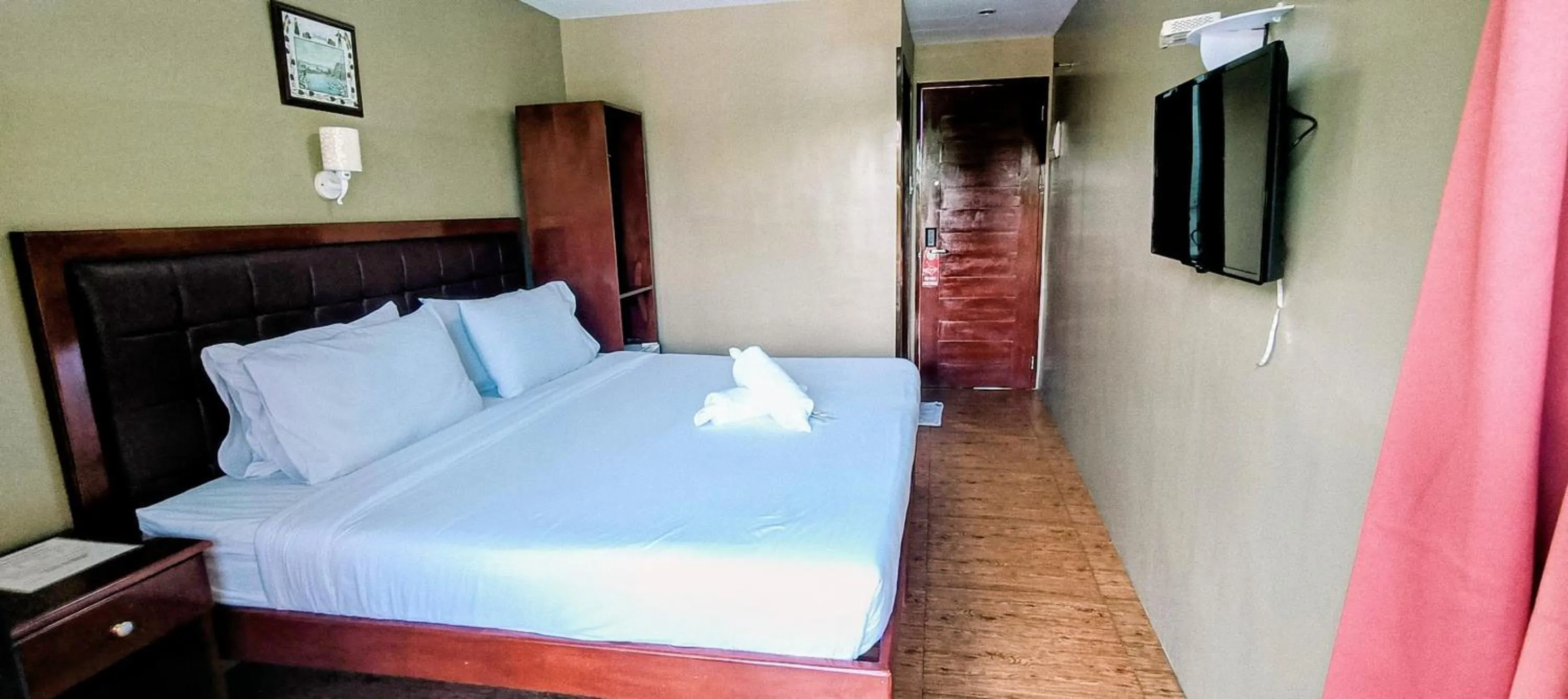 Bed in Cherrys @ Home Too Inland Resort