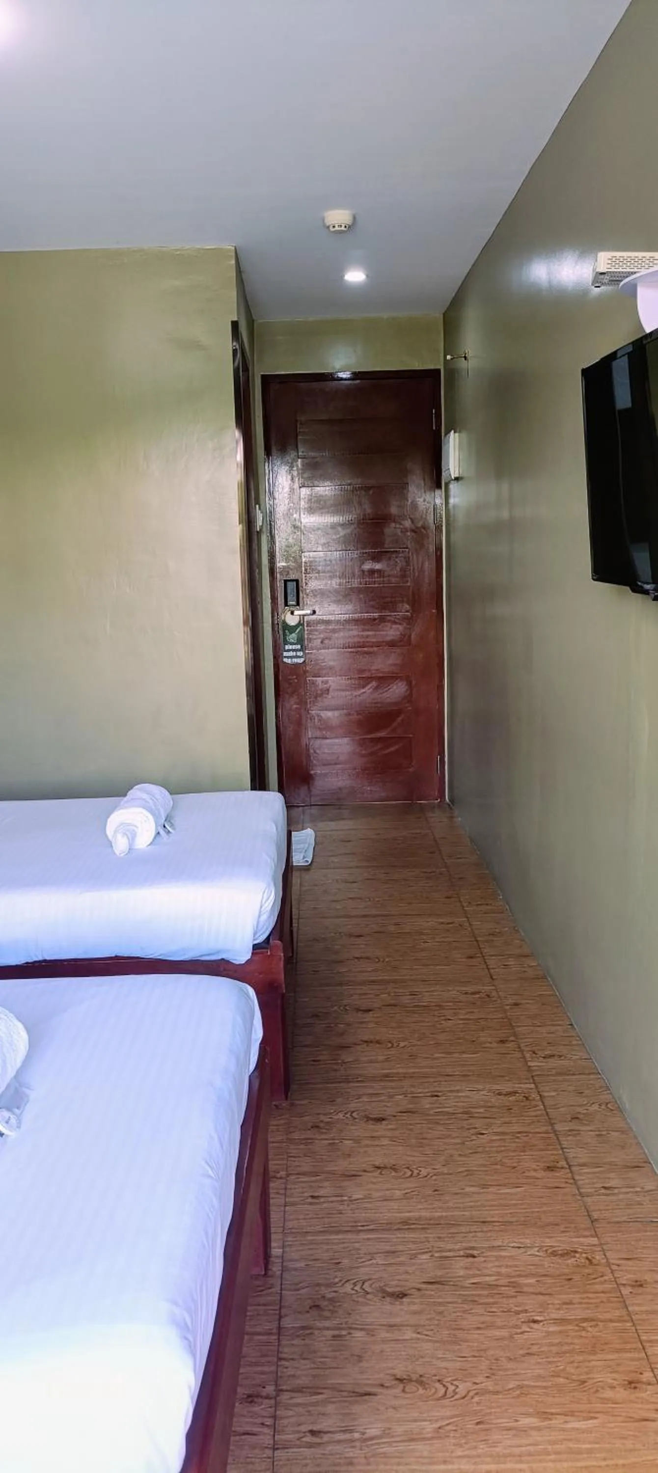 Bed in Cherrys @ Home Too Inland Resort