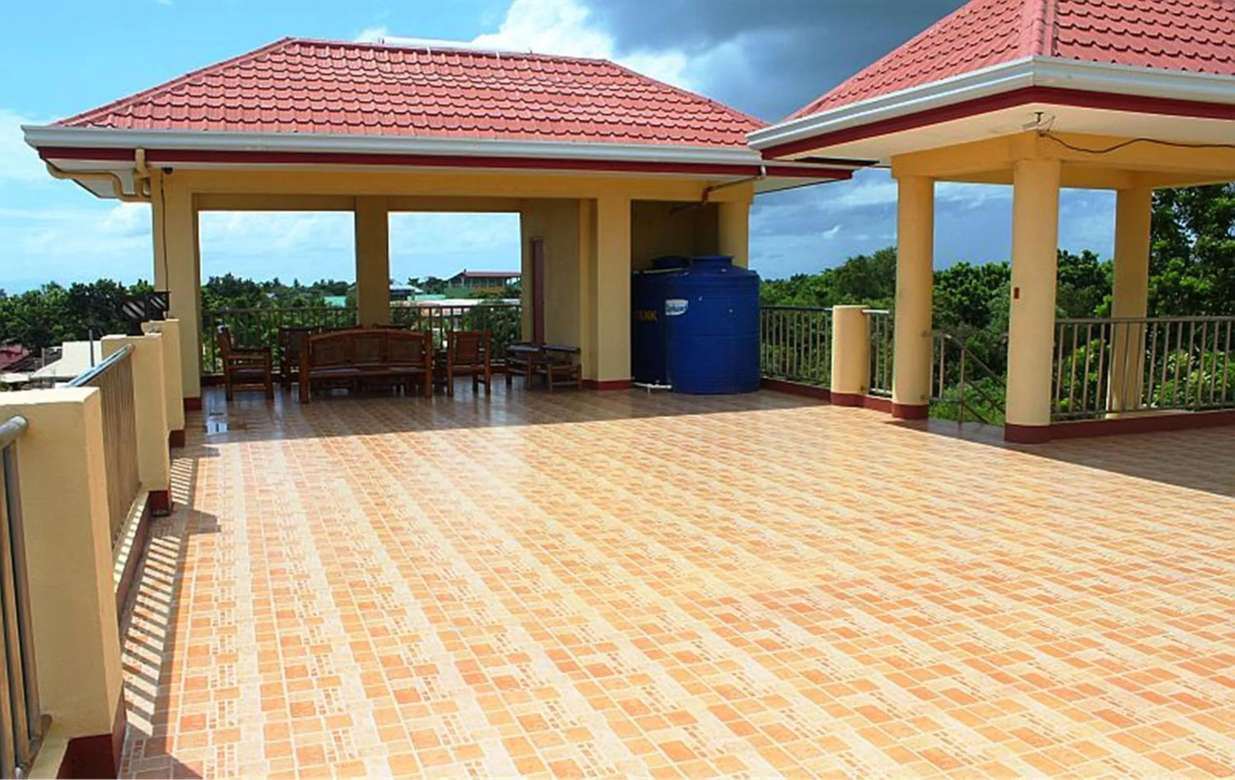 Cherrys @ Home Too Inland Resort