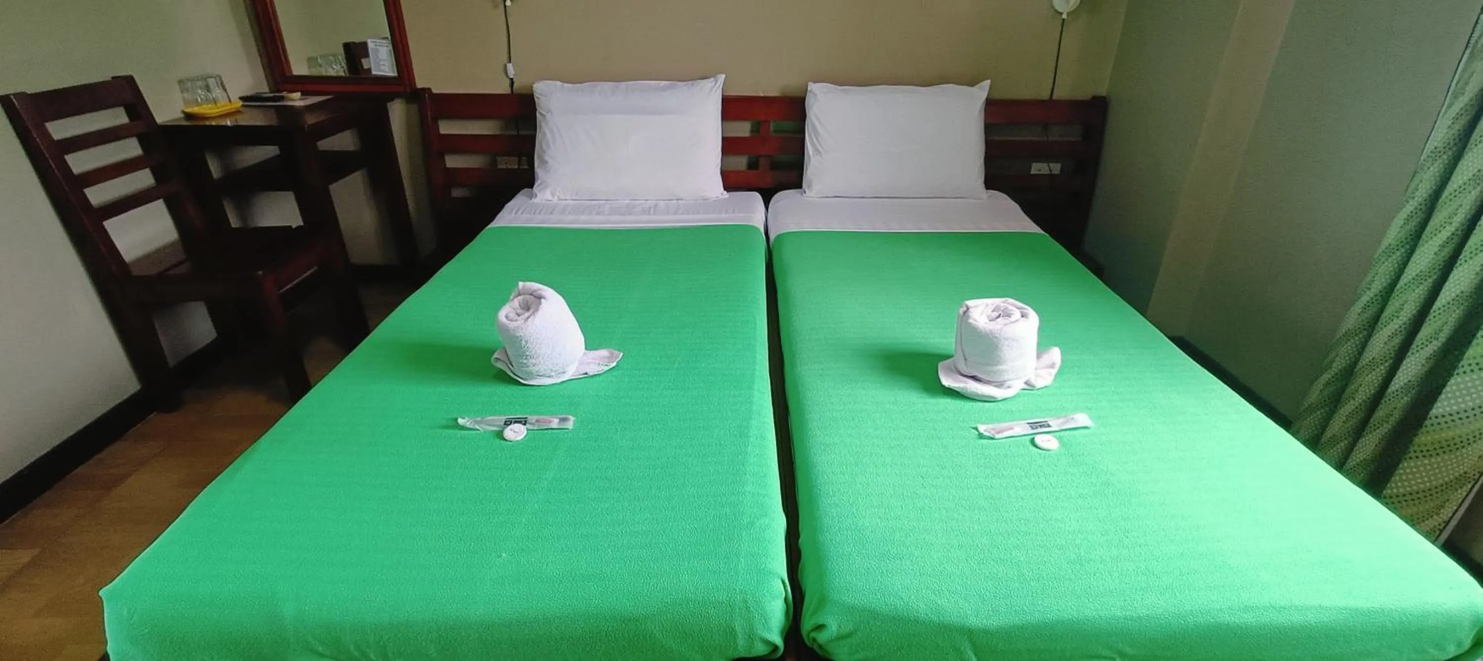 Bed in Cherrys @ Home Too Inland Resort