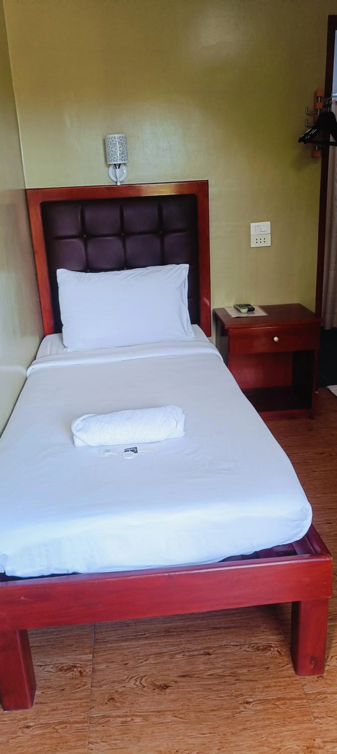 Bed in Cherrys @ Home Too Inland Resort