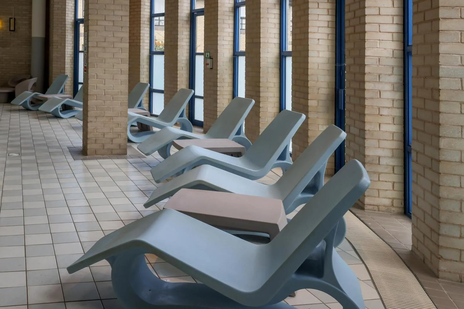 Swimming pool in Gloucester Robinswood Hotel, BW Signature Collection