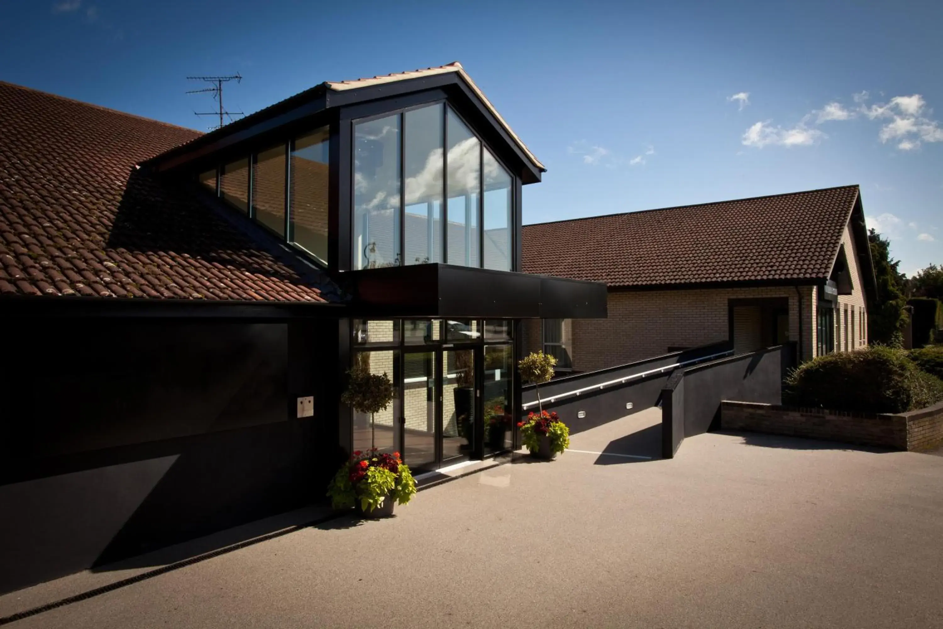 Property building in Gloucester Robinswood Hotel, BW Signature Collection Property building in Gloucester Robinswood Hotel, BW Signature Collection