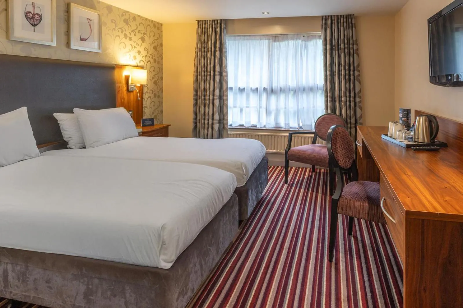 Bed in Gloucester Robinswood Hotel, BW Signature Collection