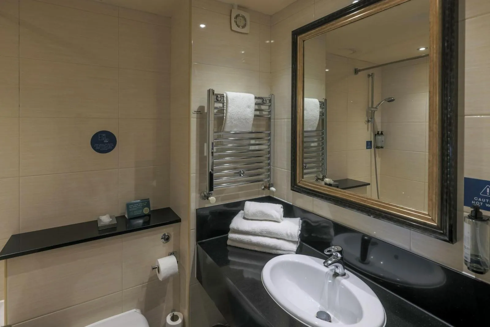 Bathroom in Gloucester Robinswood Hotel, BW Signature Collection