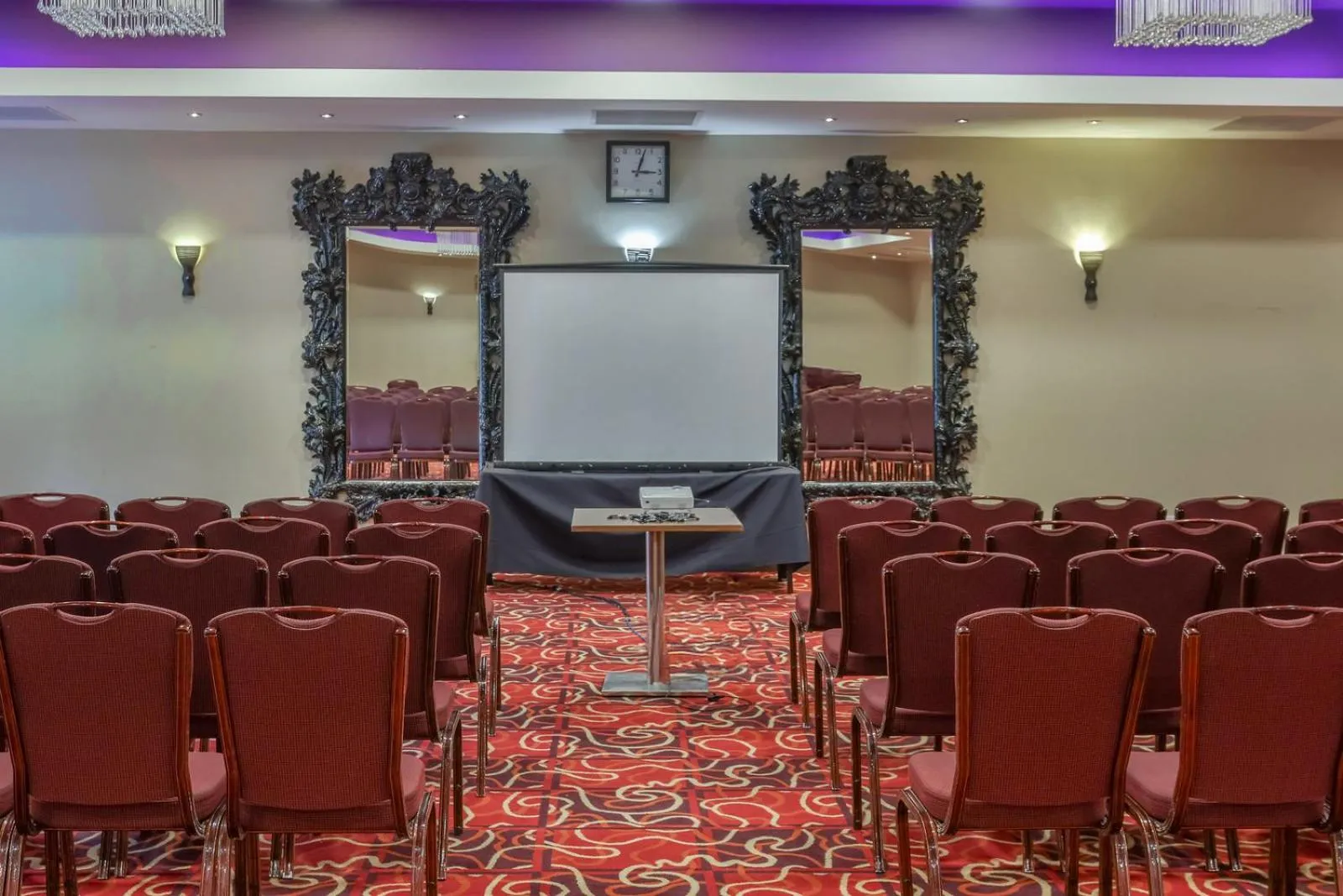 Meeting/conference room in Gloucester Robinswood Hotel, BW Signature Collection