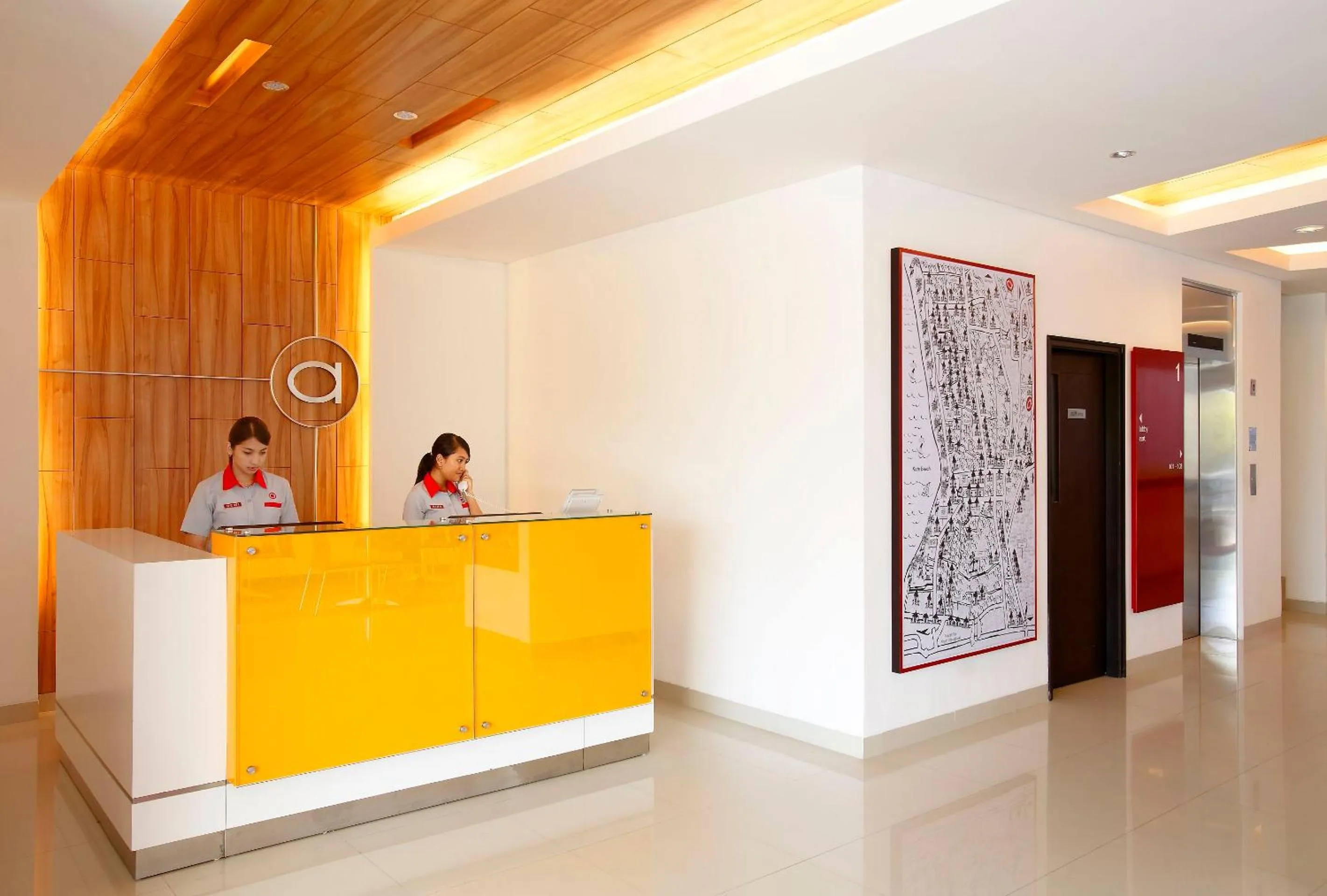 Lobby or reception in Amaris Hotel Dewi Sri - Bali