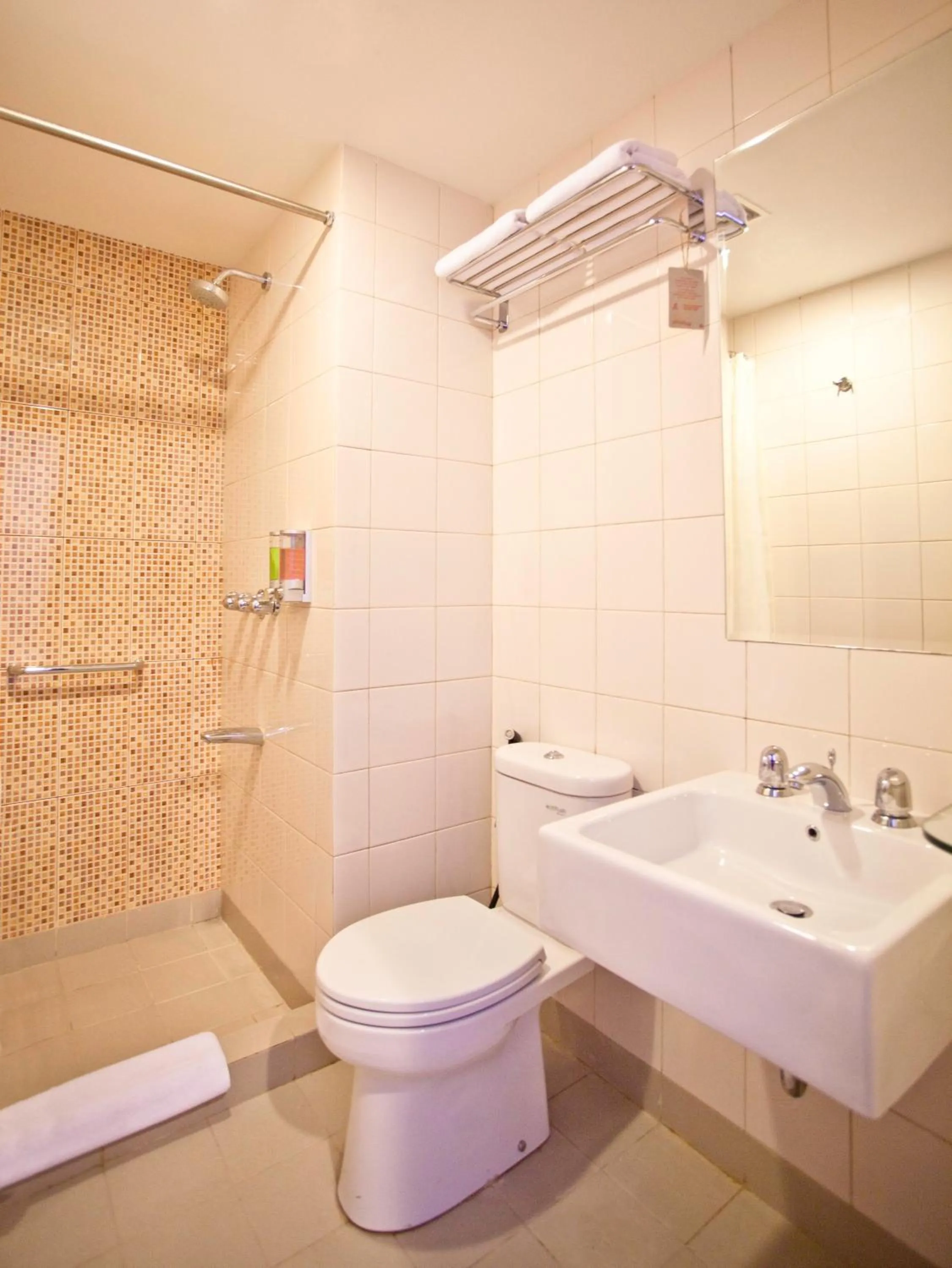 Bathroom in Amaris Hotel Dewi Sri - Bali