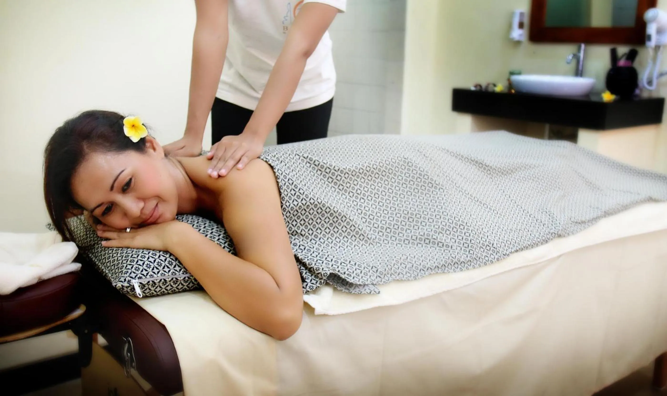 Massage in Bali Dive Resort and Spa