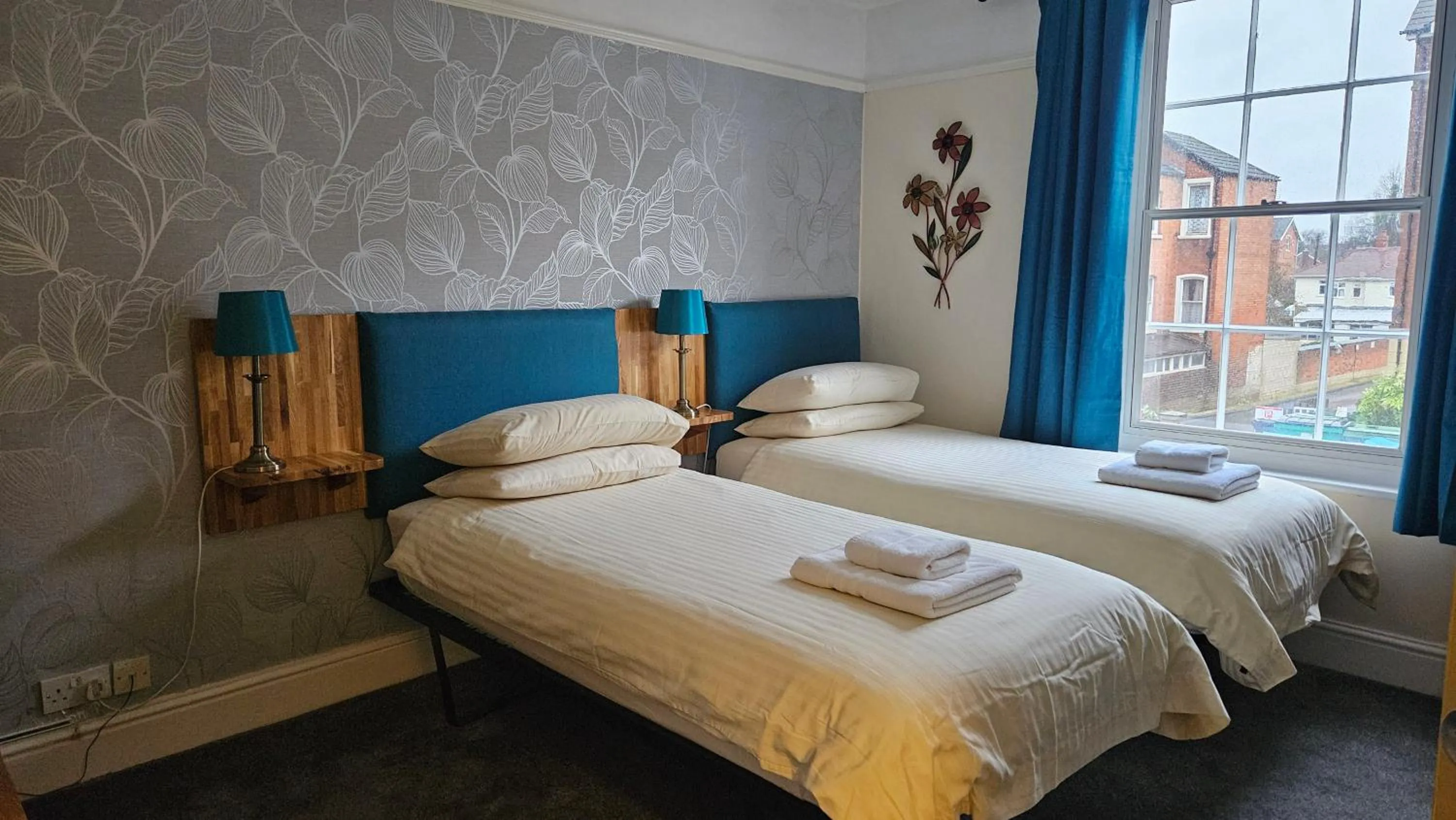 Bedroom, Bed in Edward Hotel