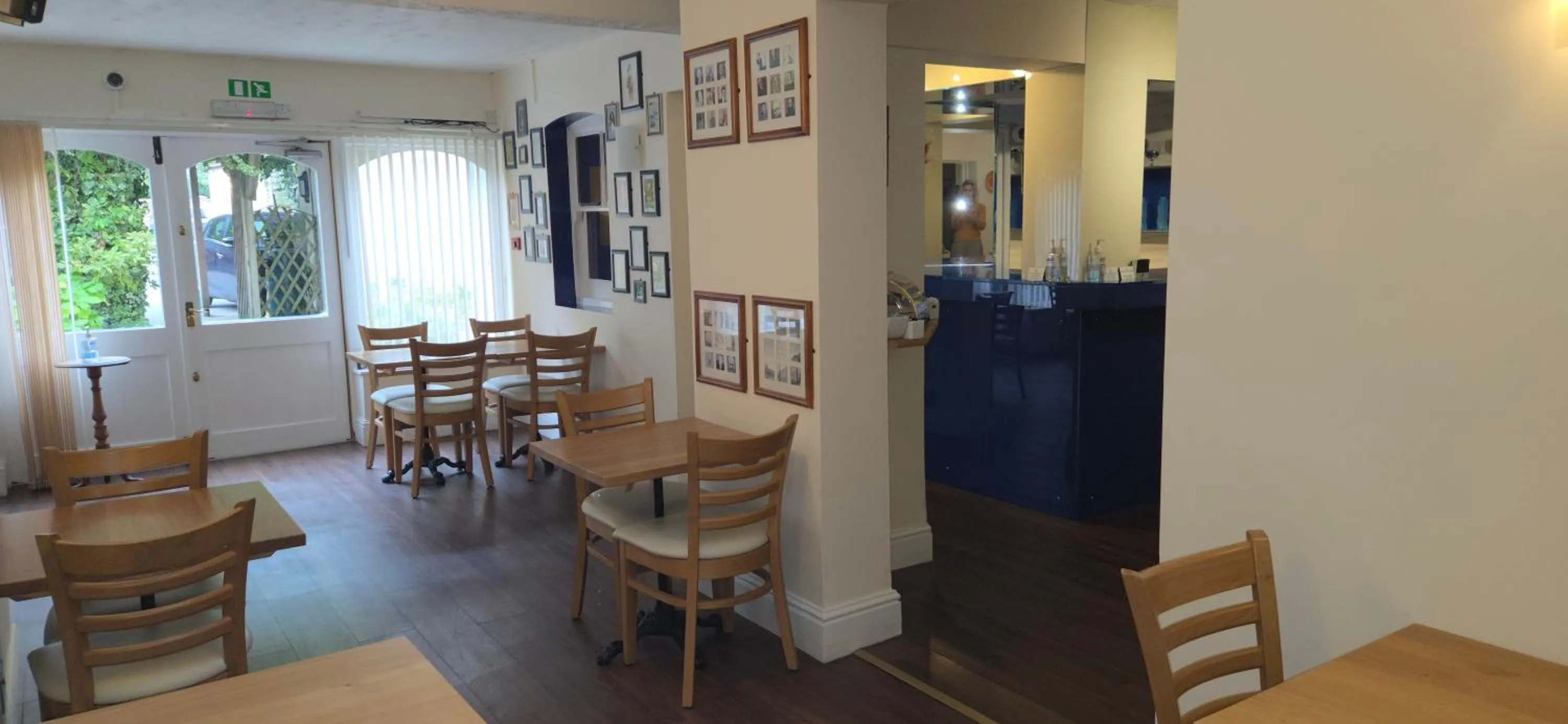 Dining area in Edward Hotel