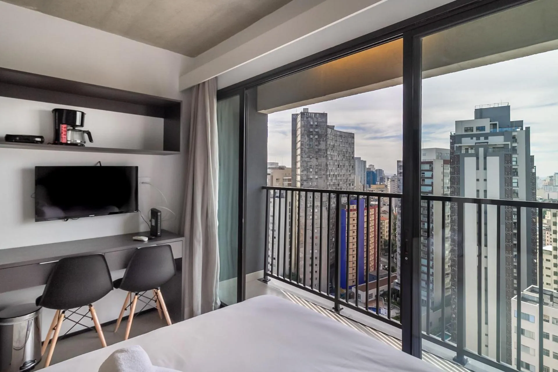 TV and multimedia, Bed in 360 VN Ueno by Housi