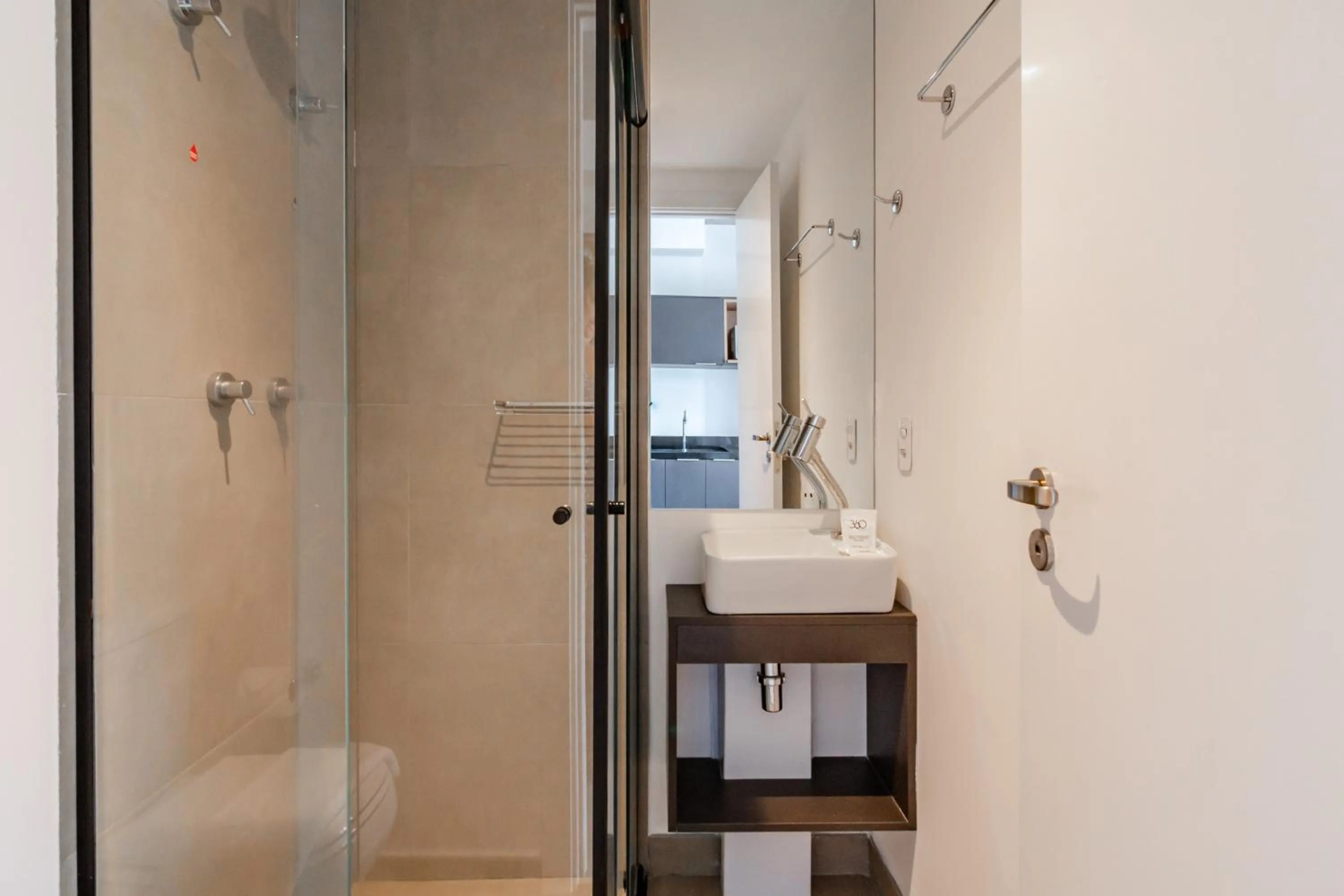 Bathroom in 360 VN Ueno by Housi