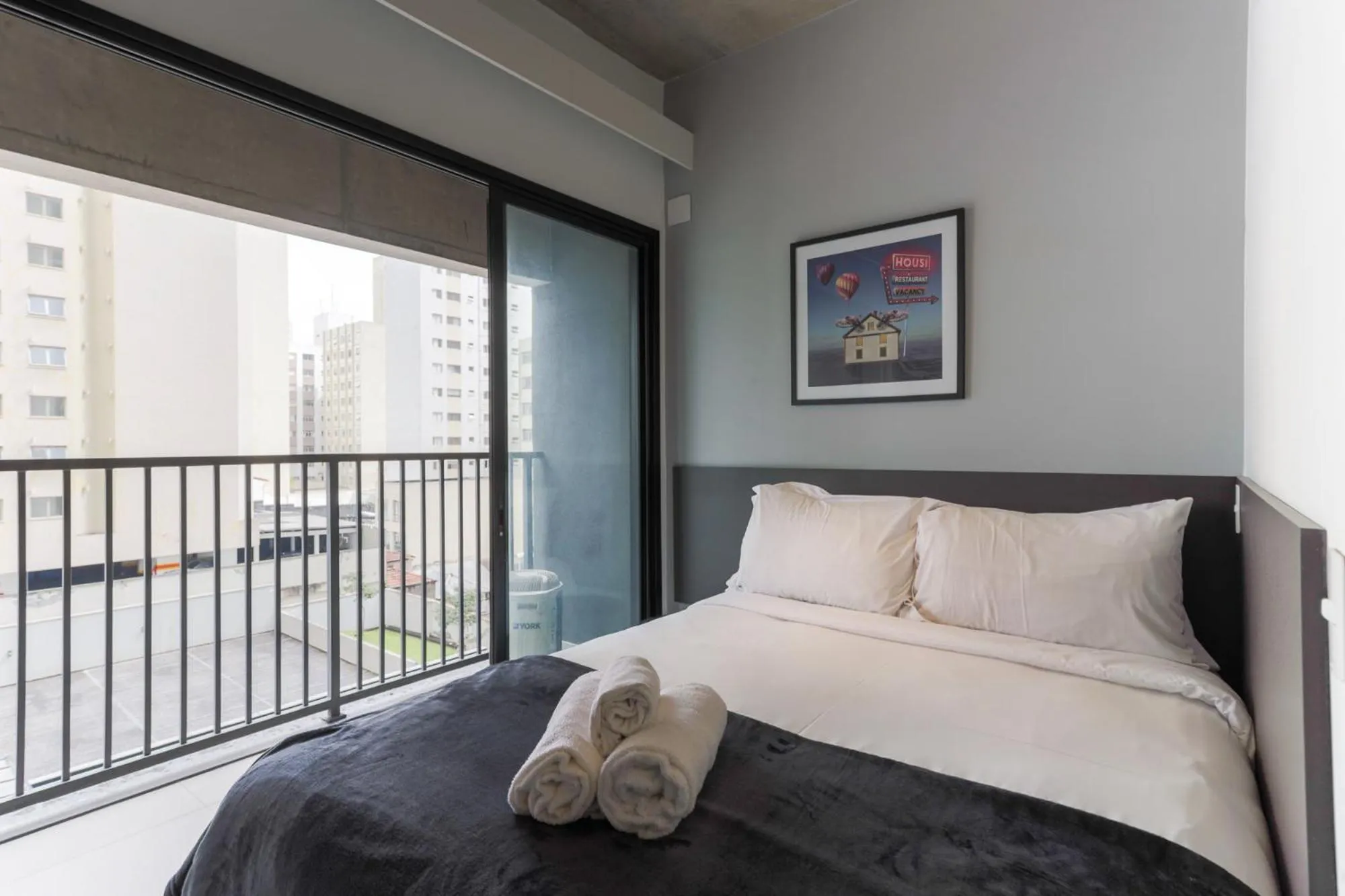 Bedroom, Bed in 360 VN Ueno by Housi