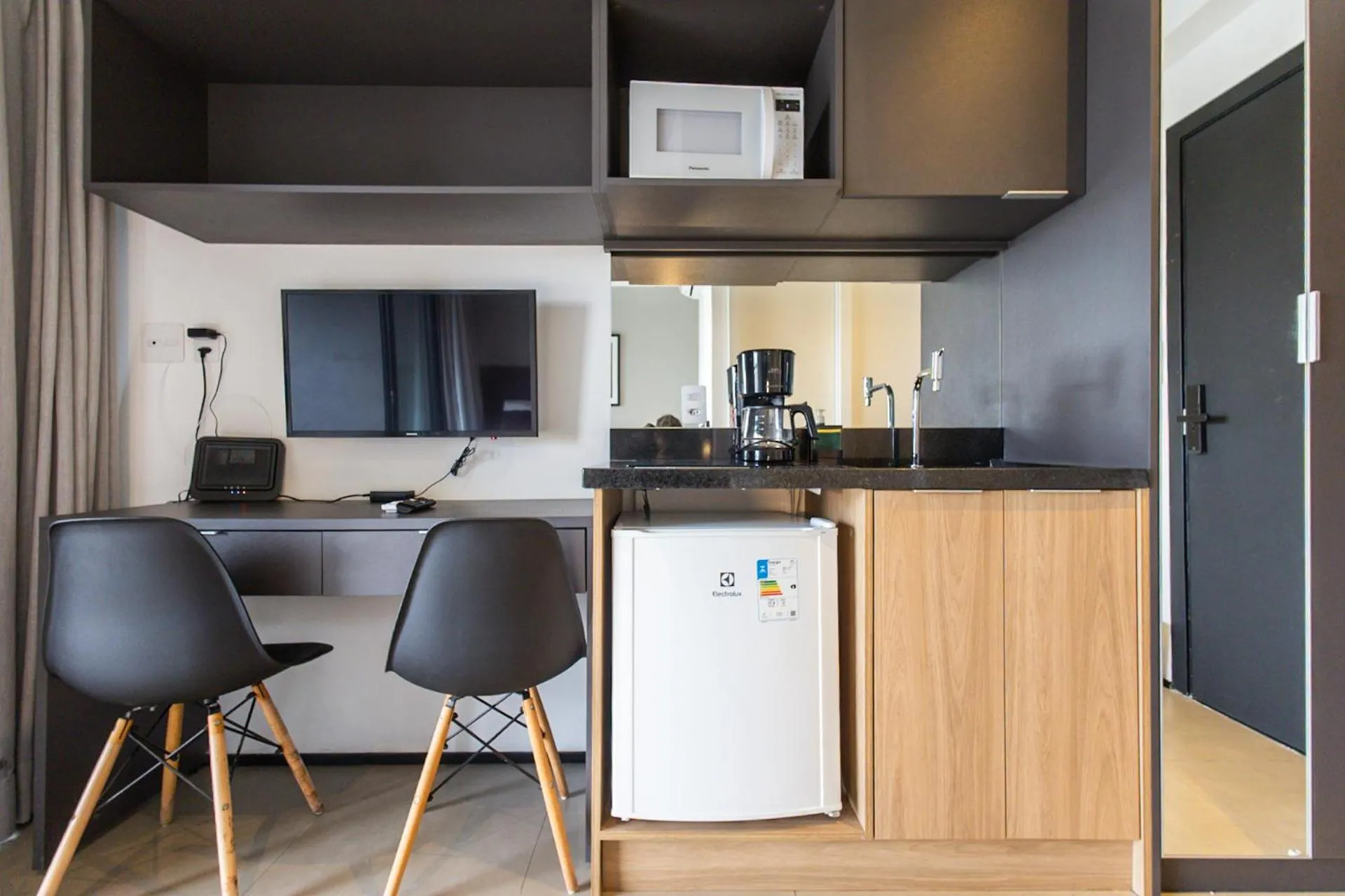 Kitchen or kitchenette in 360 VN Ueno by Housi