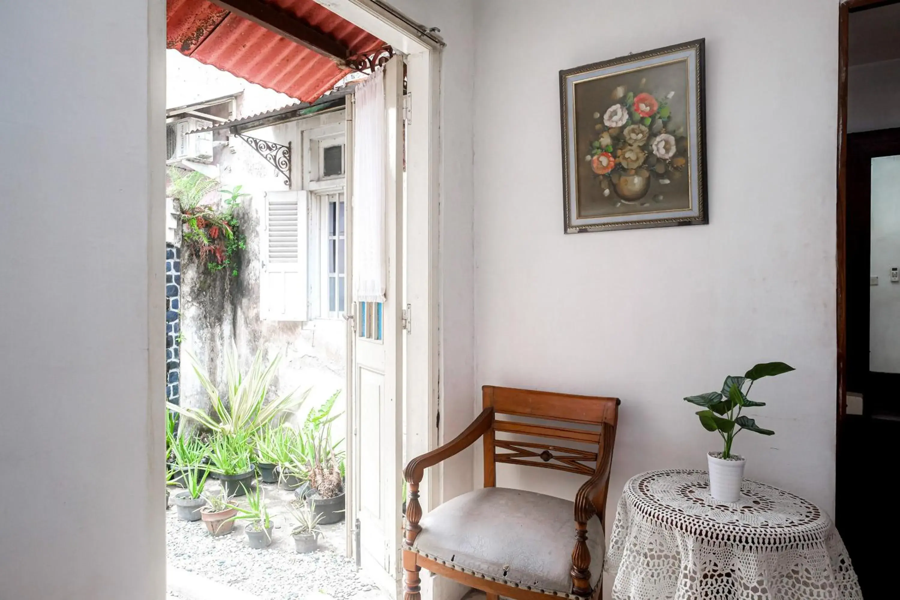 Reddoorz Syariah near Wijilan Yogyakarta Reddoorz Syariah near Wijilan Yogyakarta