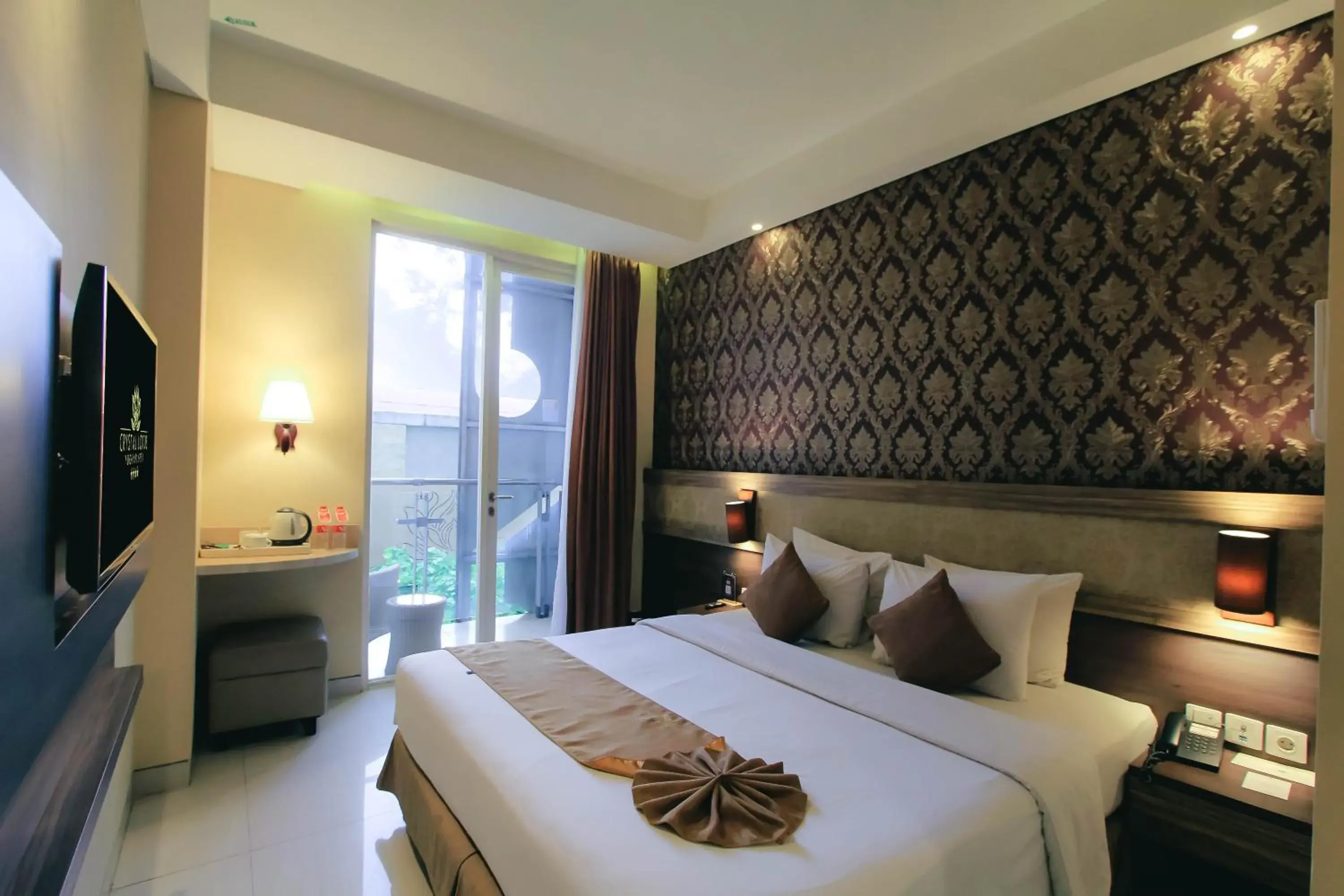 Bed in Crystal Lotus Hotel Yogyakarta Bed in Crystal Lotus Hotel Yogyakarta