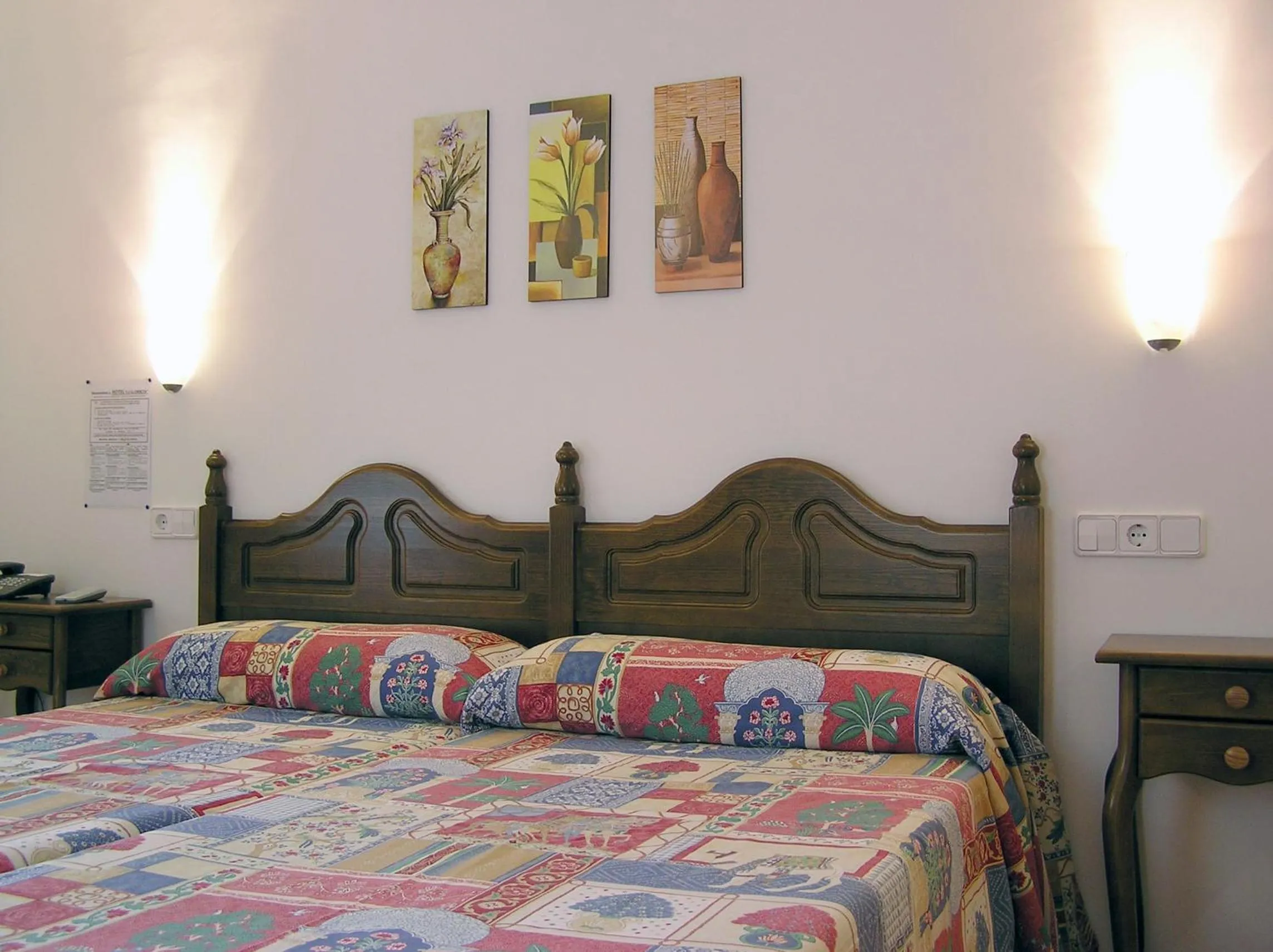 Bed in Hotel La Glorieta