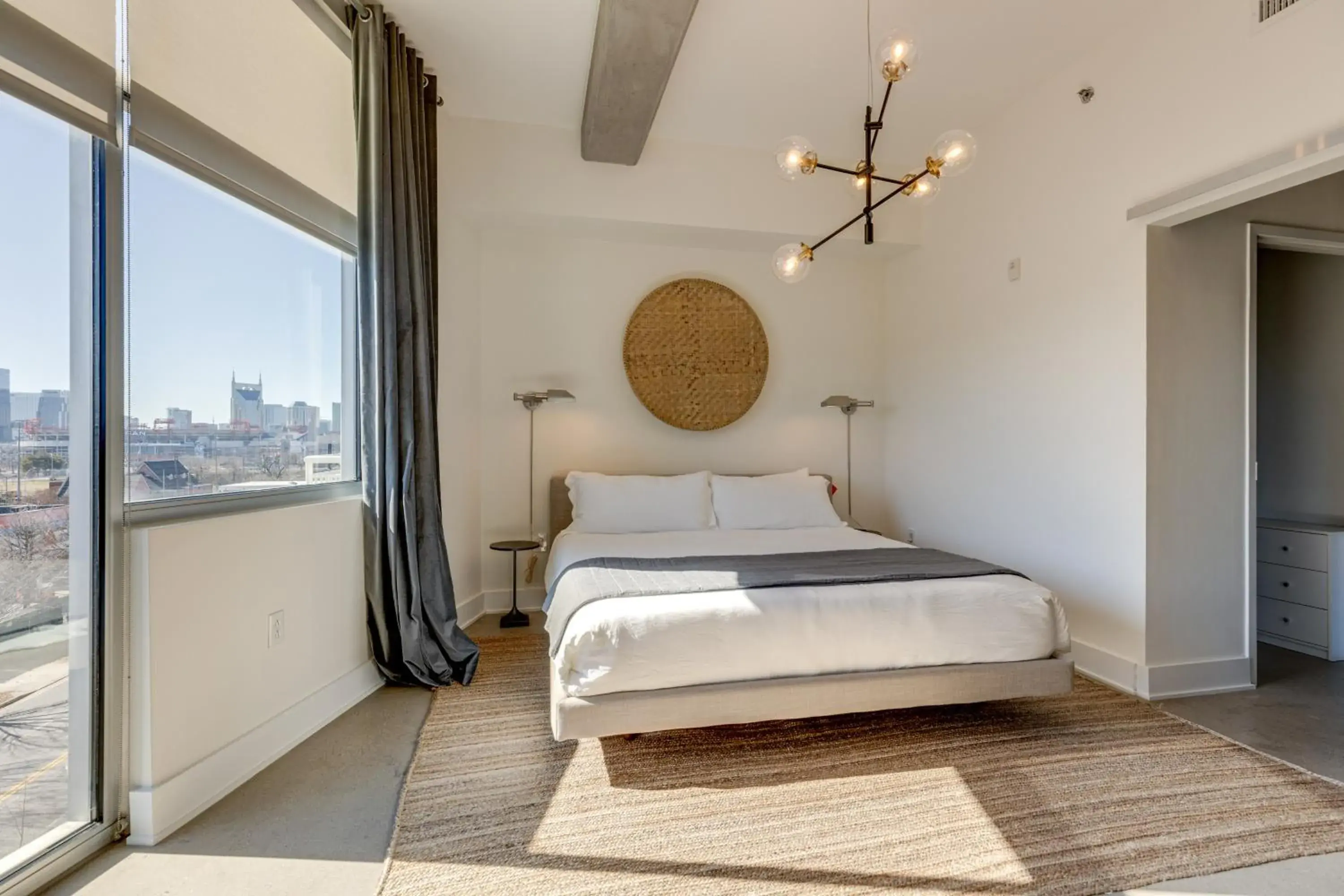 Amazing 2 Bd 4th floor condo with spectacular views Amazing 2 Bd 4th floor condo with spectacular views