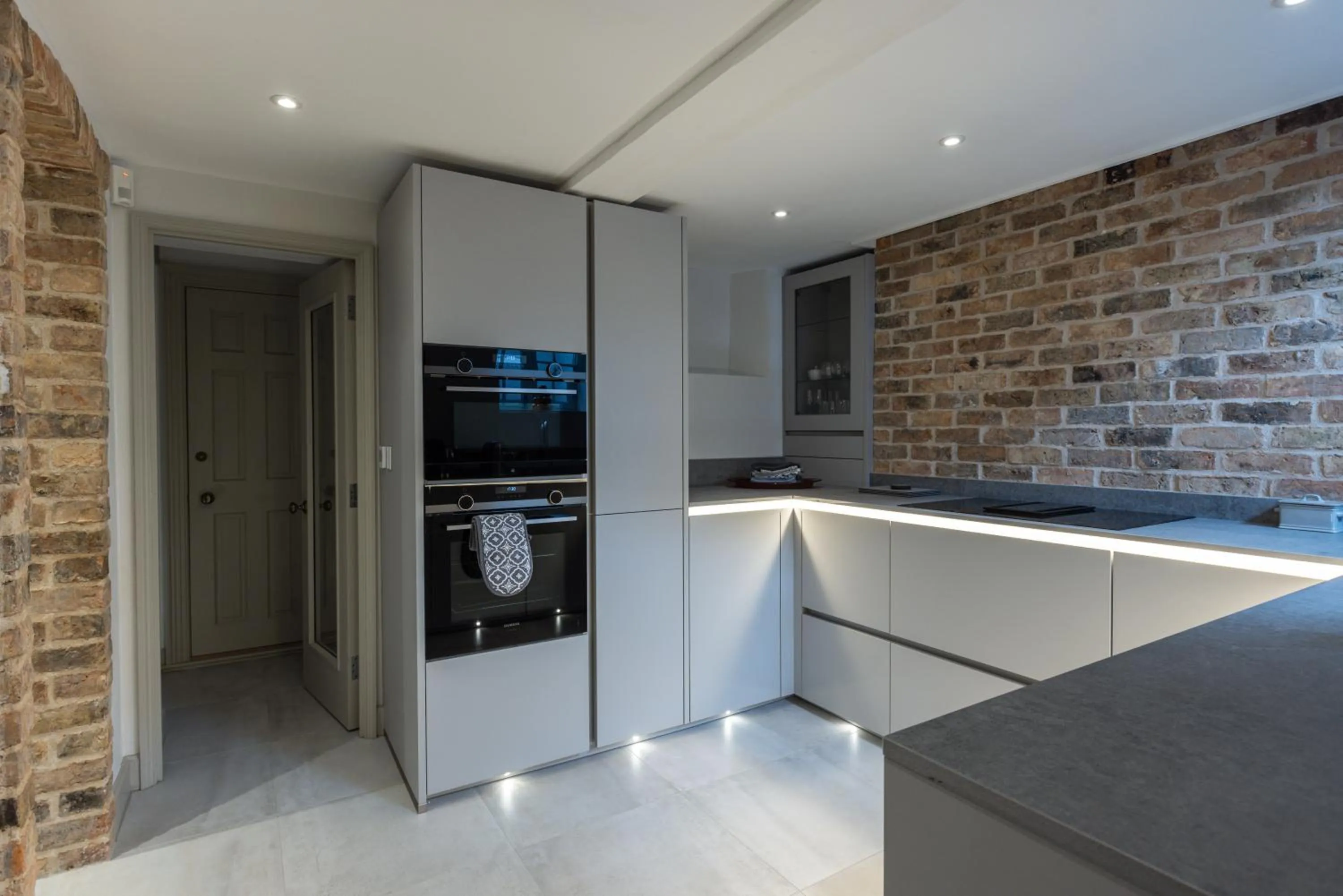 Kitchen or kitchenette in The White Hart Hotel Lincoln