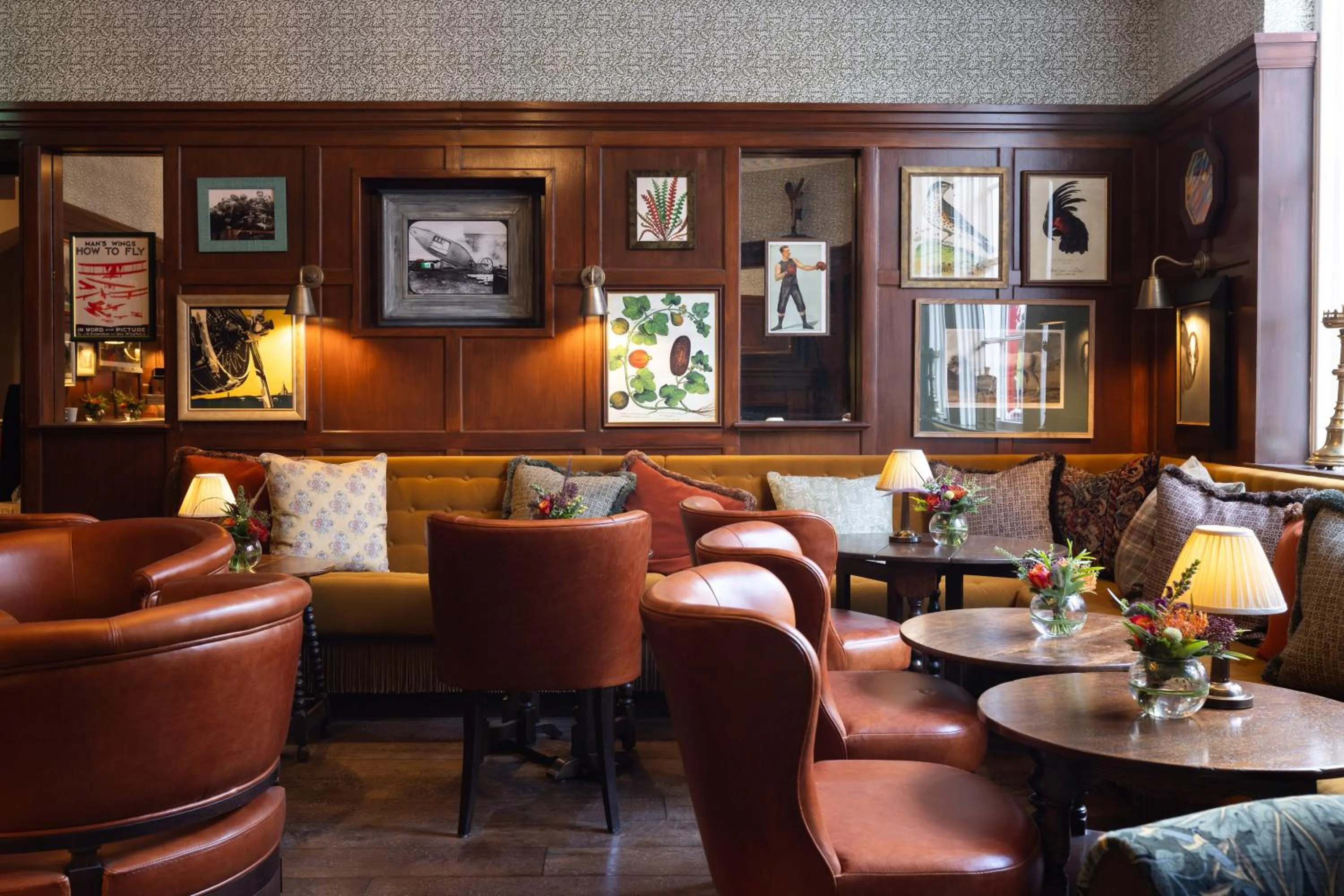 Restaurant/places to eat in The White Hart Hotel Lincoln