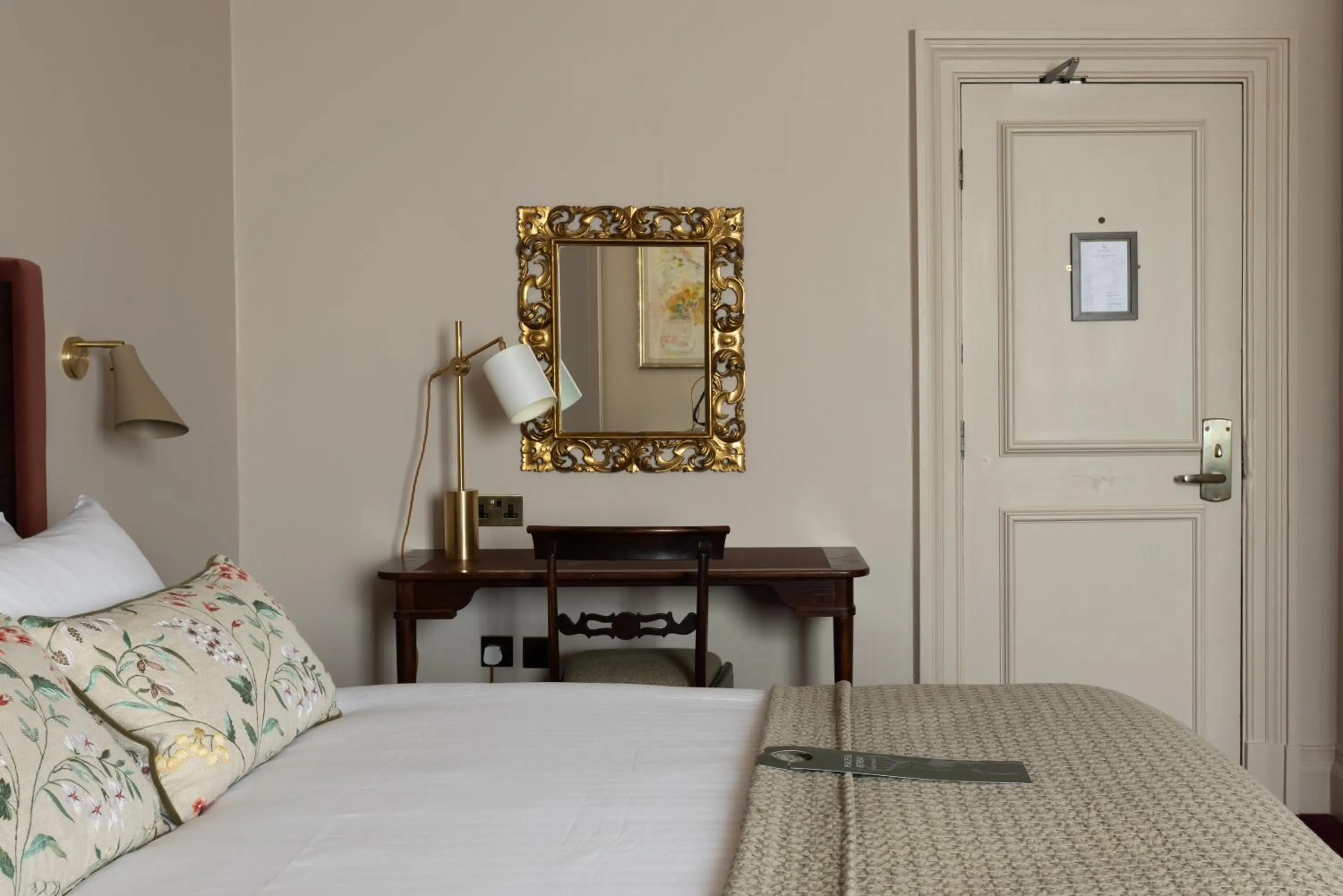 Bed in The White Hart Hotel Lincoln