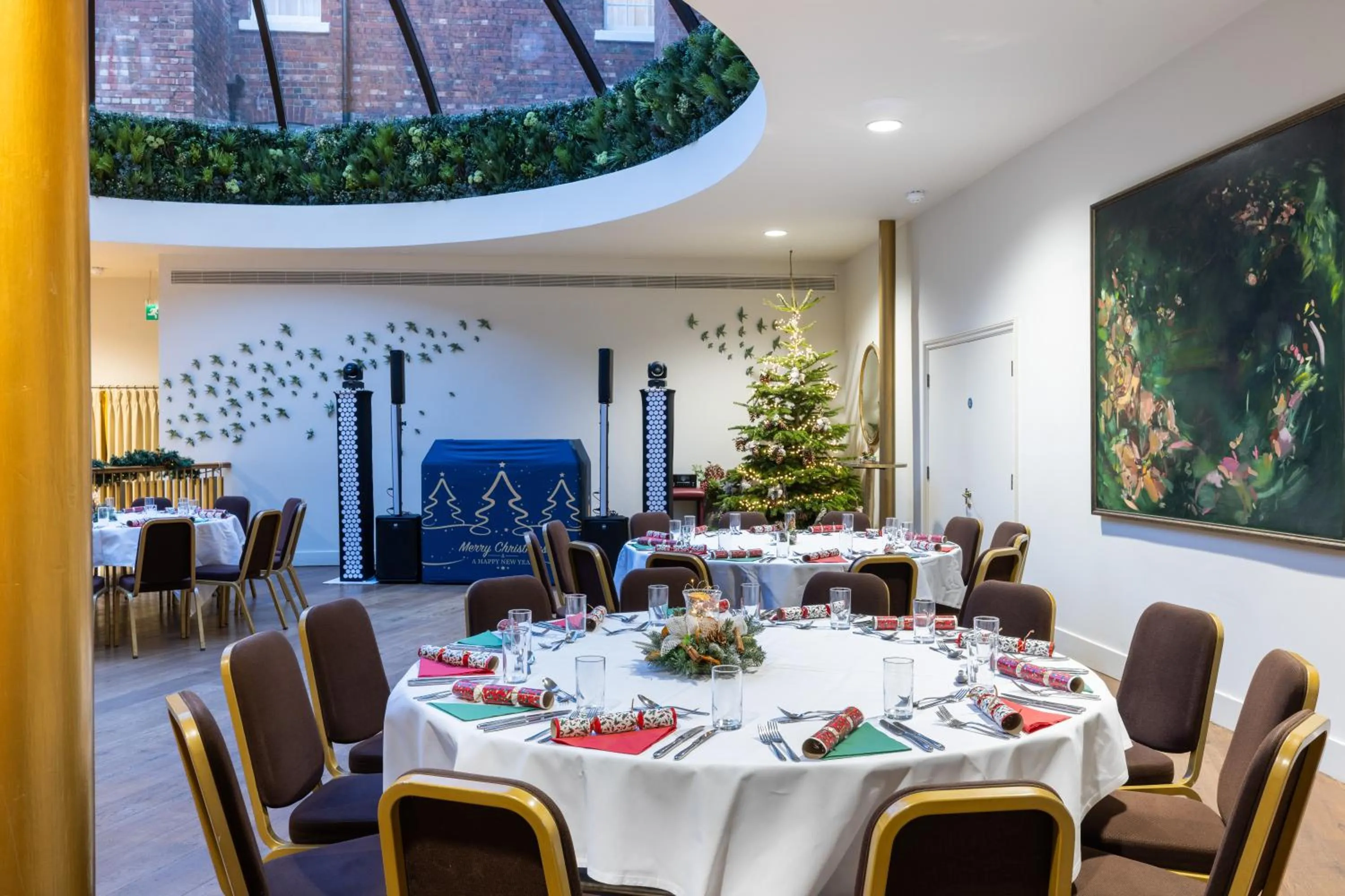 Dining area in The White Hart Hotel Lincoln