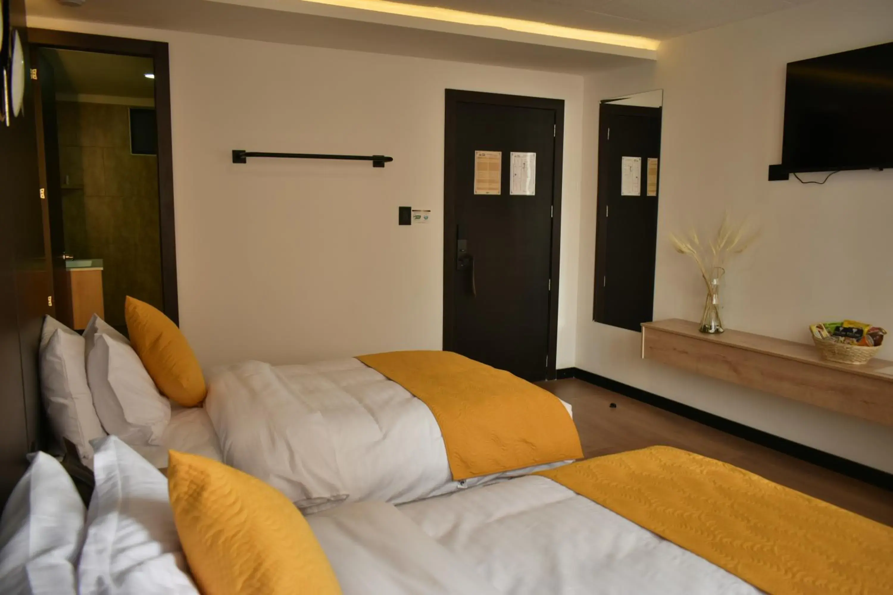 Twin Room in Hotel Vaway Twin Room in Hotel Vaway