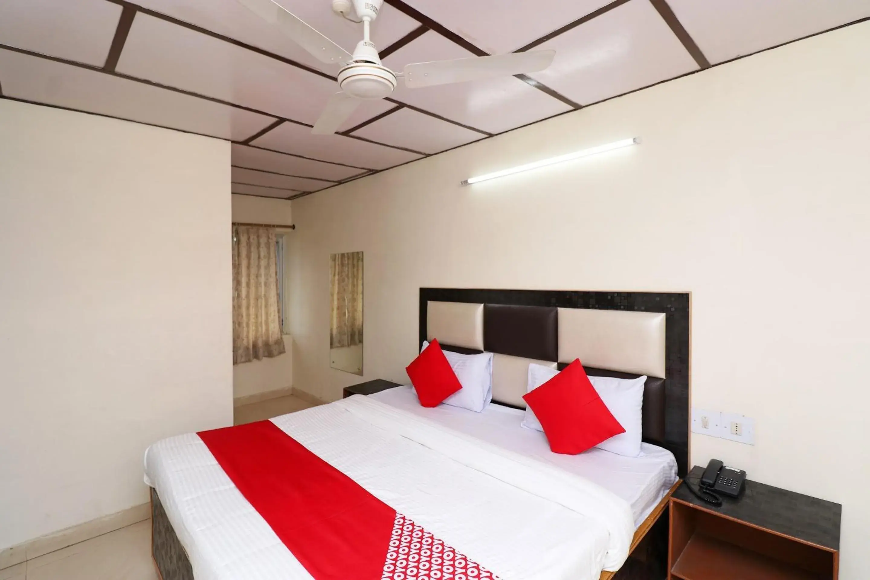 Bedroom, Bed in Hotel O Country Lodge Bedroom, Bed in Hotel O Country Lodge