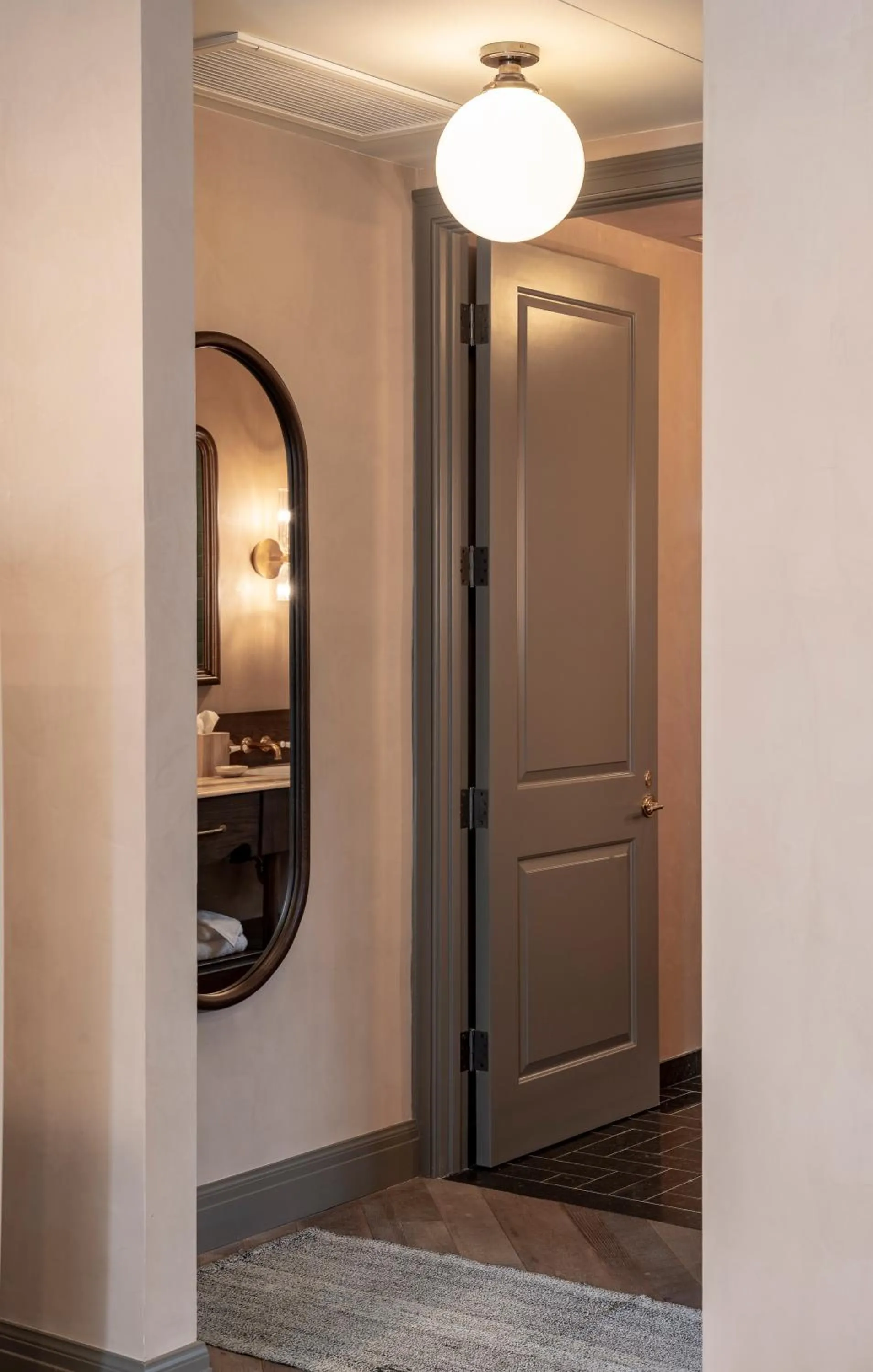 Bathroom in Gjelina Hotel