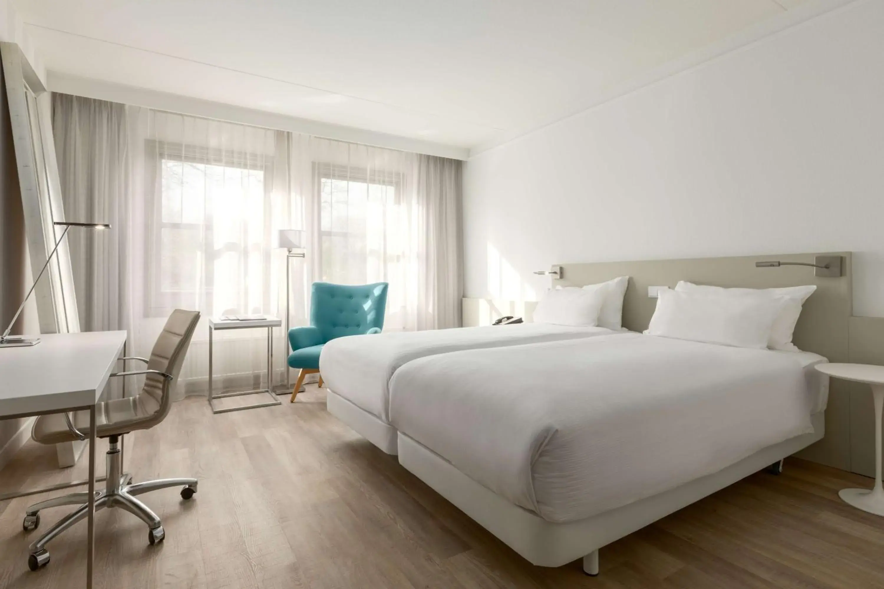 Photo of the whole room, Bed in NH Bussum Jan Tabak Photo of the whole room, Bed in NH Bussum Jan Tabak