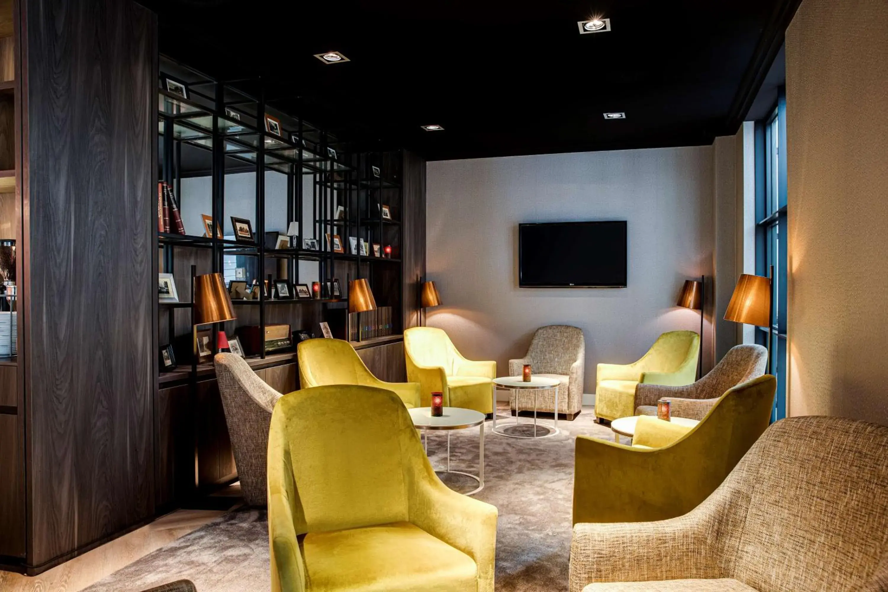Lounge or bar in NH Bussum Jan Tabak Lounge or bar in NH Bussum Jan Tabak